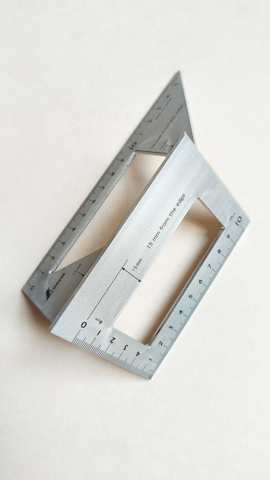 Équerre 3D japonaise 60mm "Shinwa" Onglet 45°