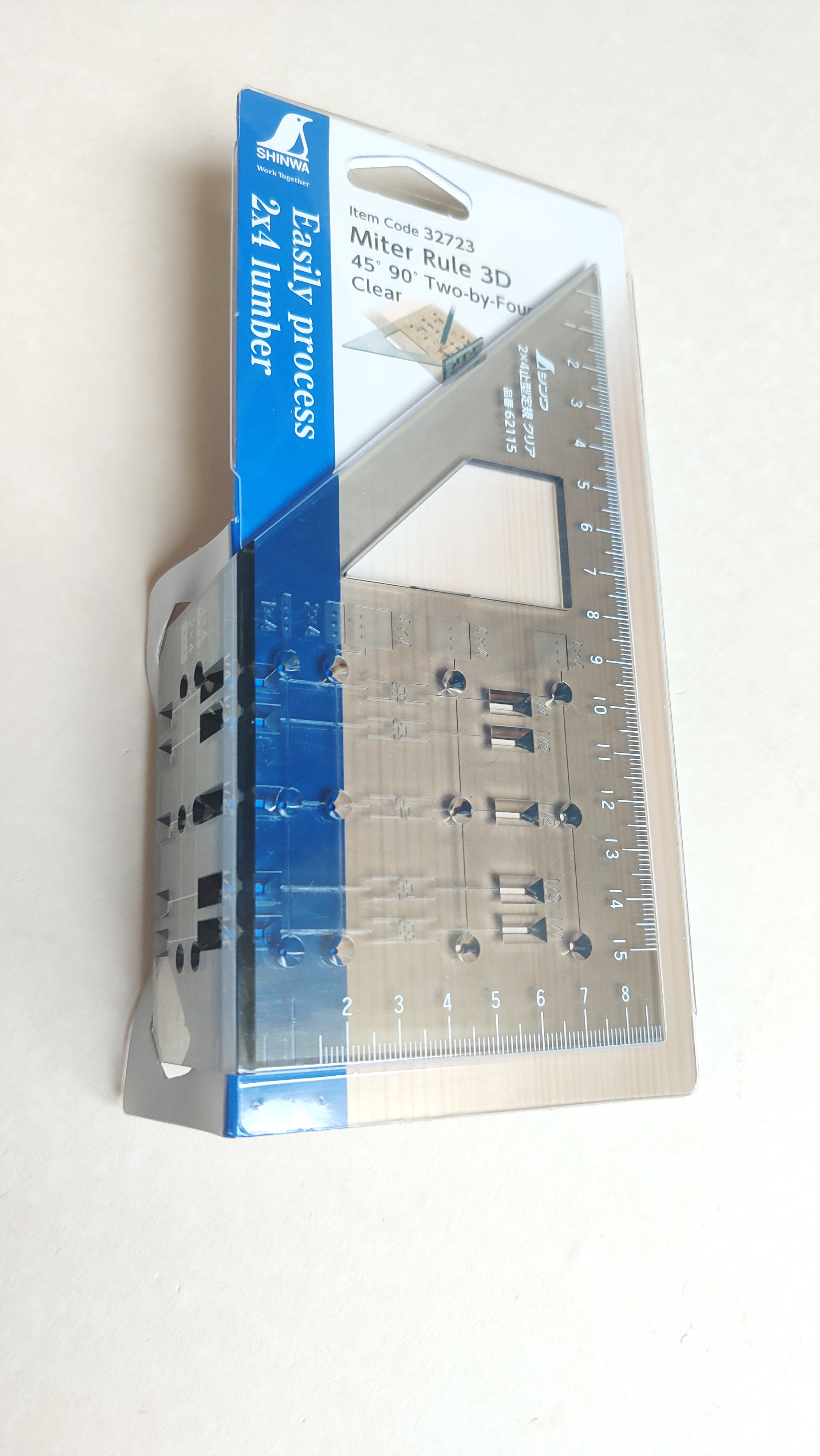 Équerre 3D japonaise transparente 