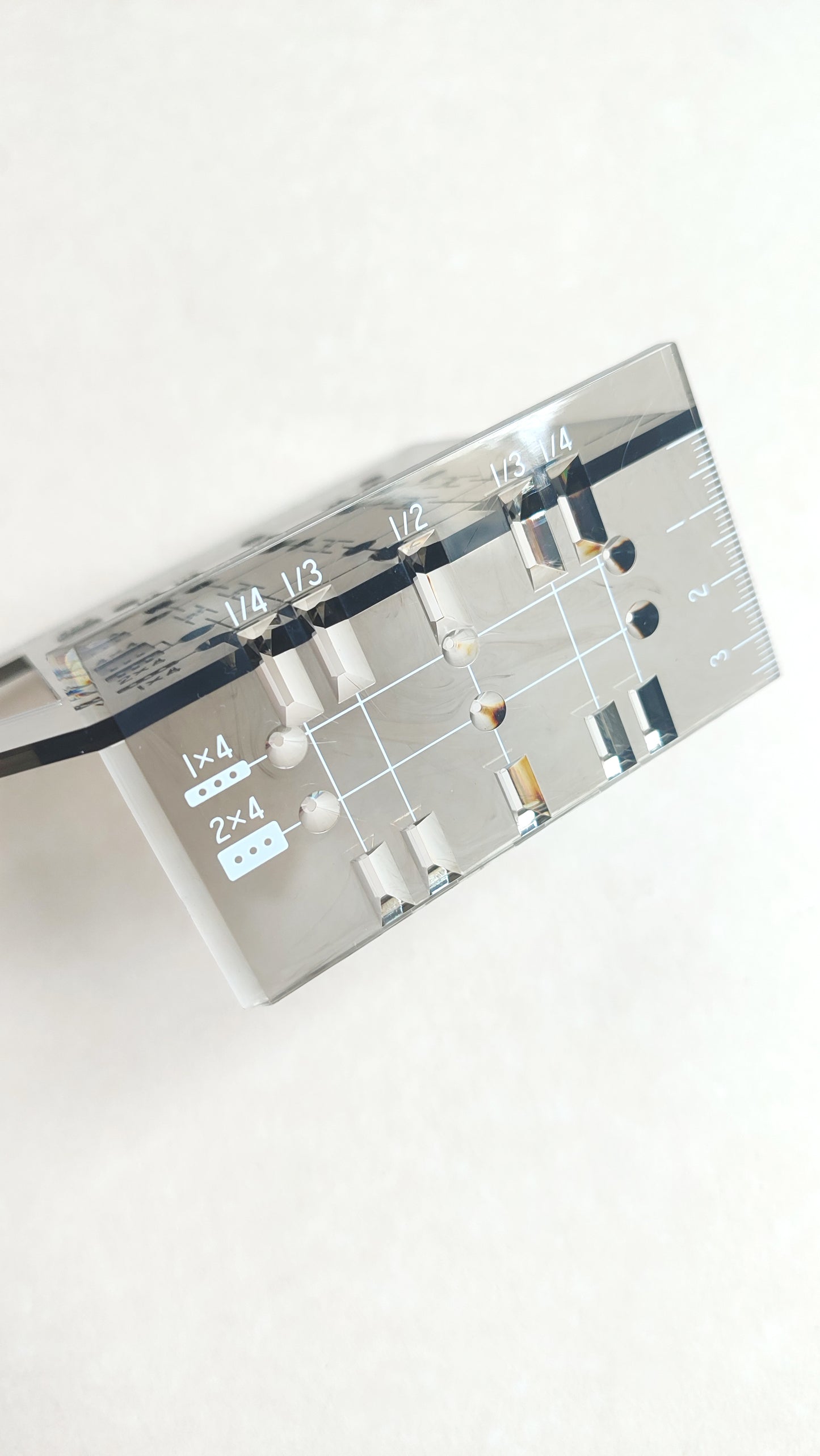 Équerre 3D japonaise transparente "Shinwa" 45°-90°