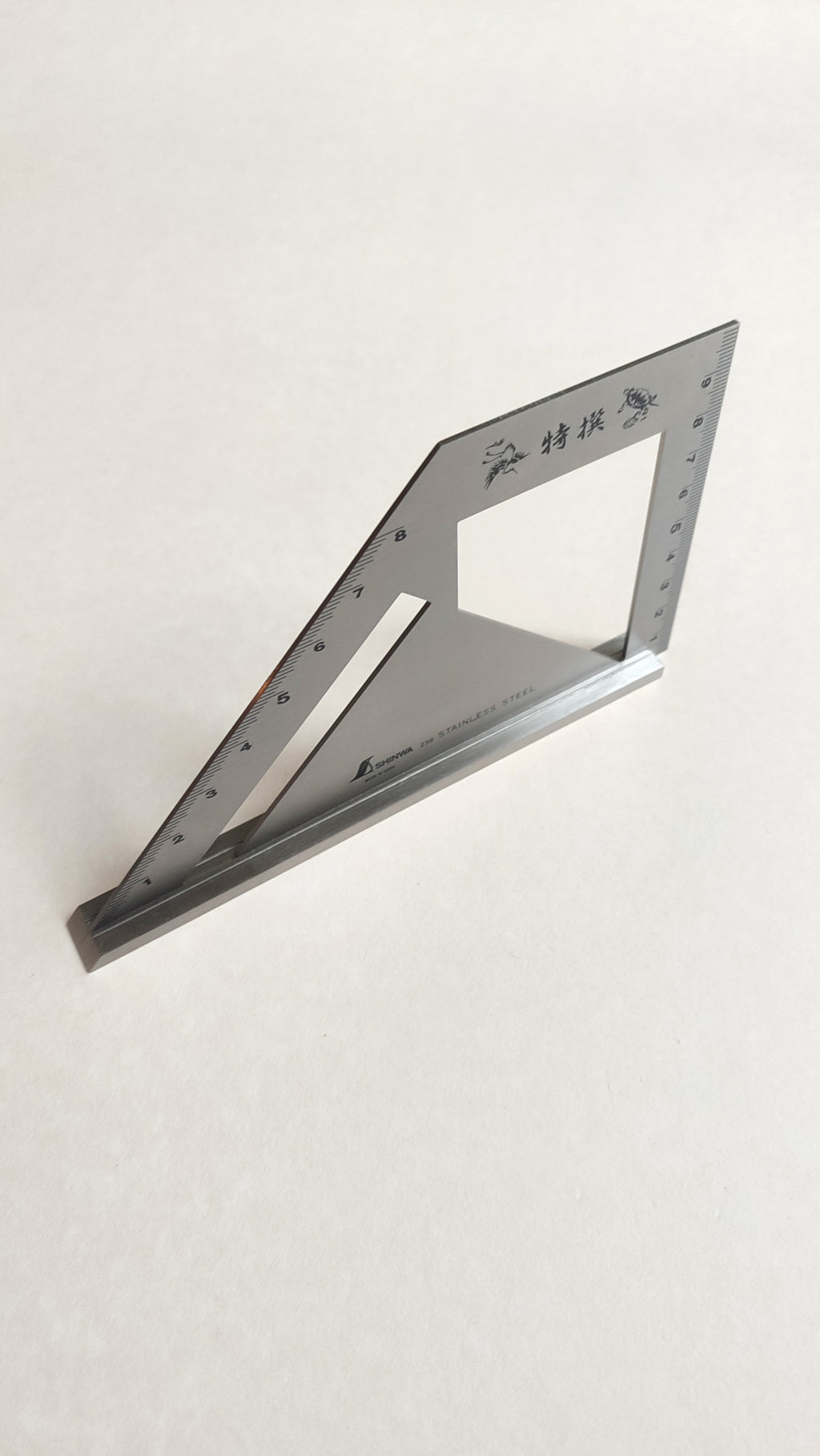 Équerre japonaise 100mm "Shinwa" Onglet 45°