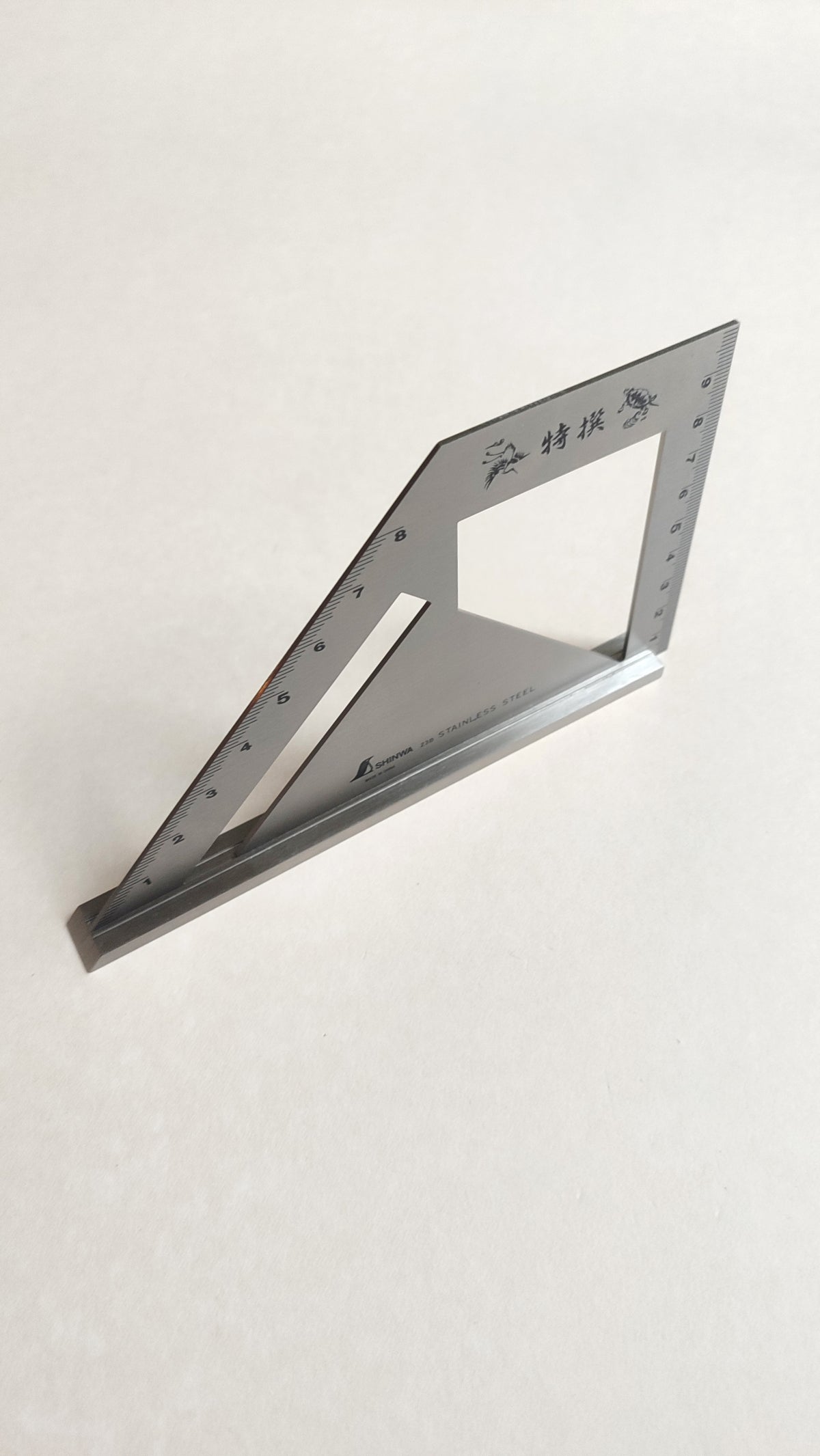 Équerre japonaise 100mm "Shinwa" Onglet 45°