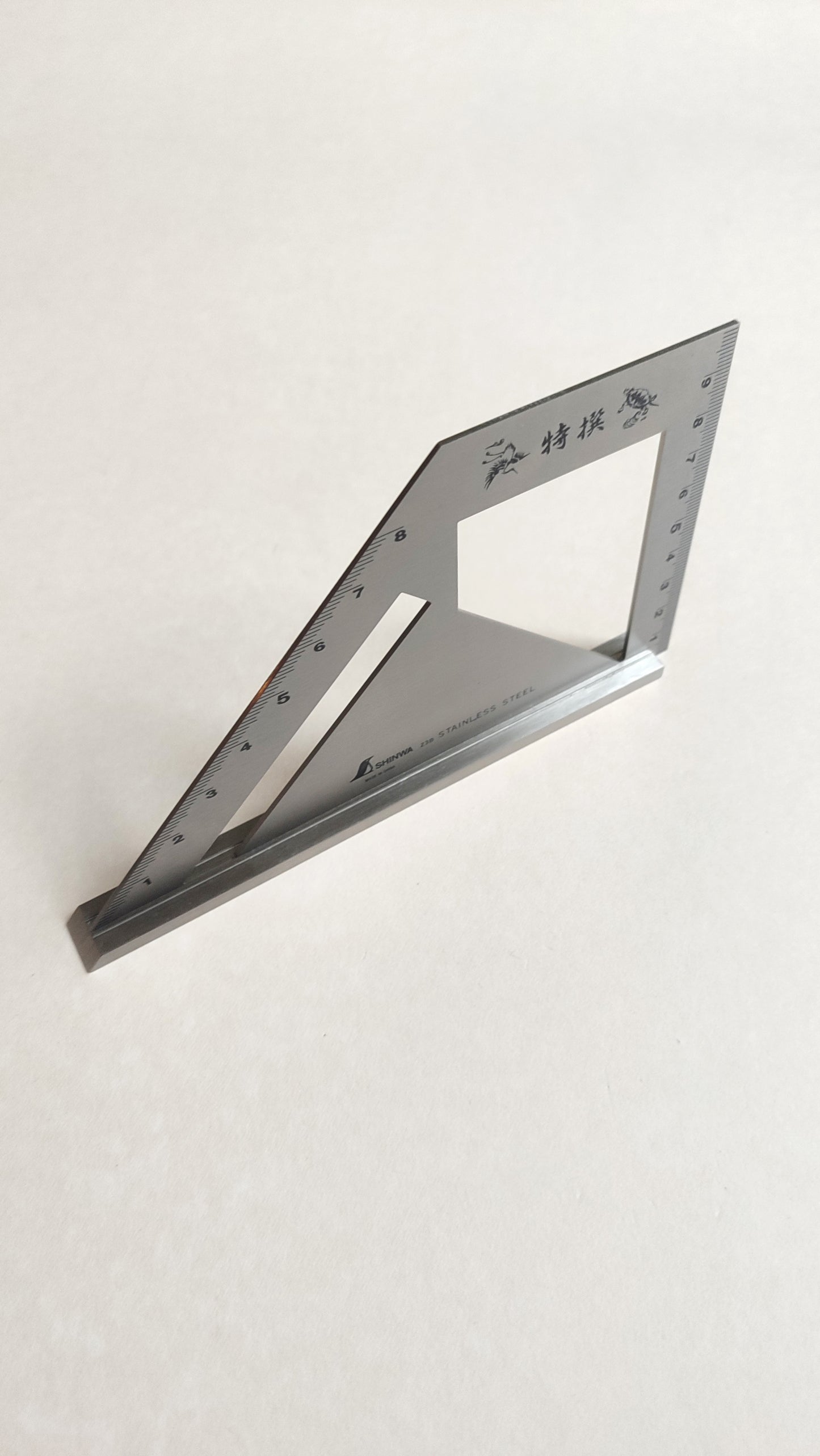 Équerre japonaise 100mm "Shinwa" Onglet 45°