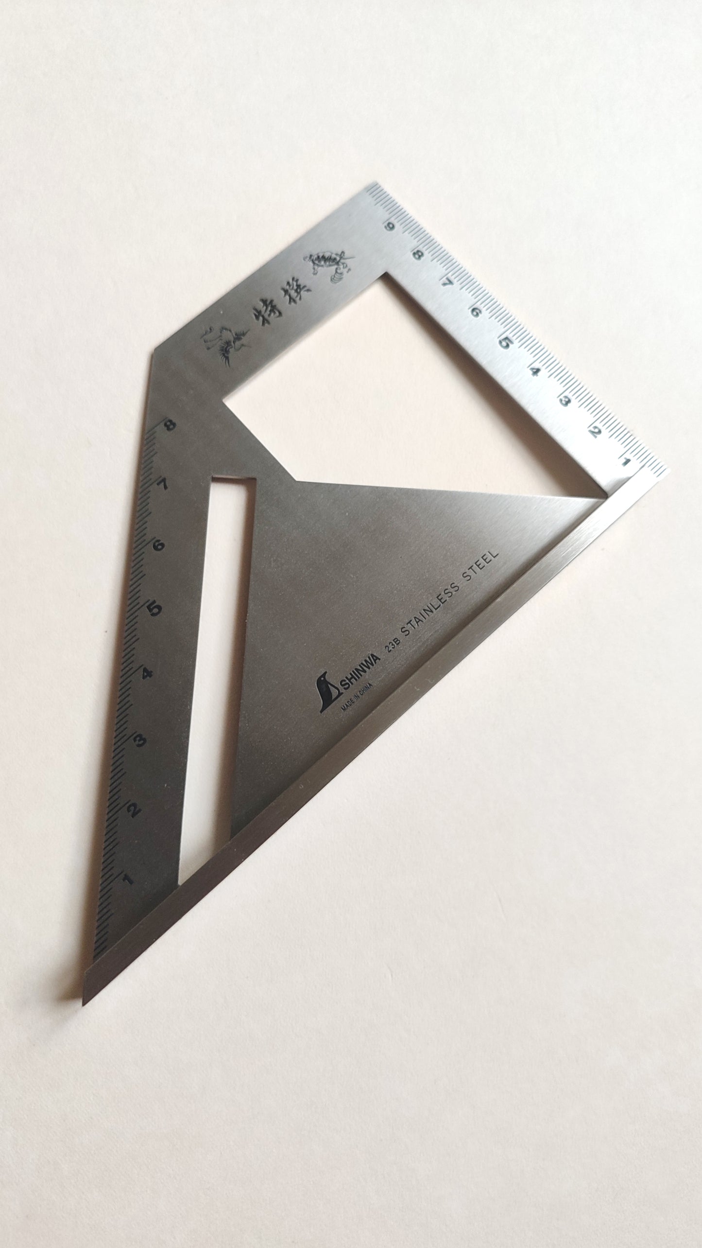 Équerre japonaise 100mm "Shinwa" Onglet 45°