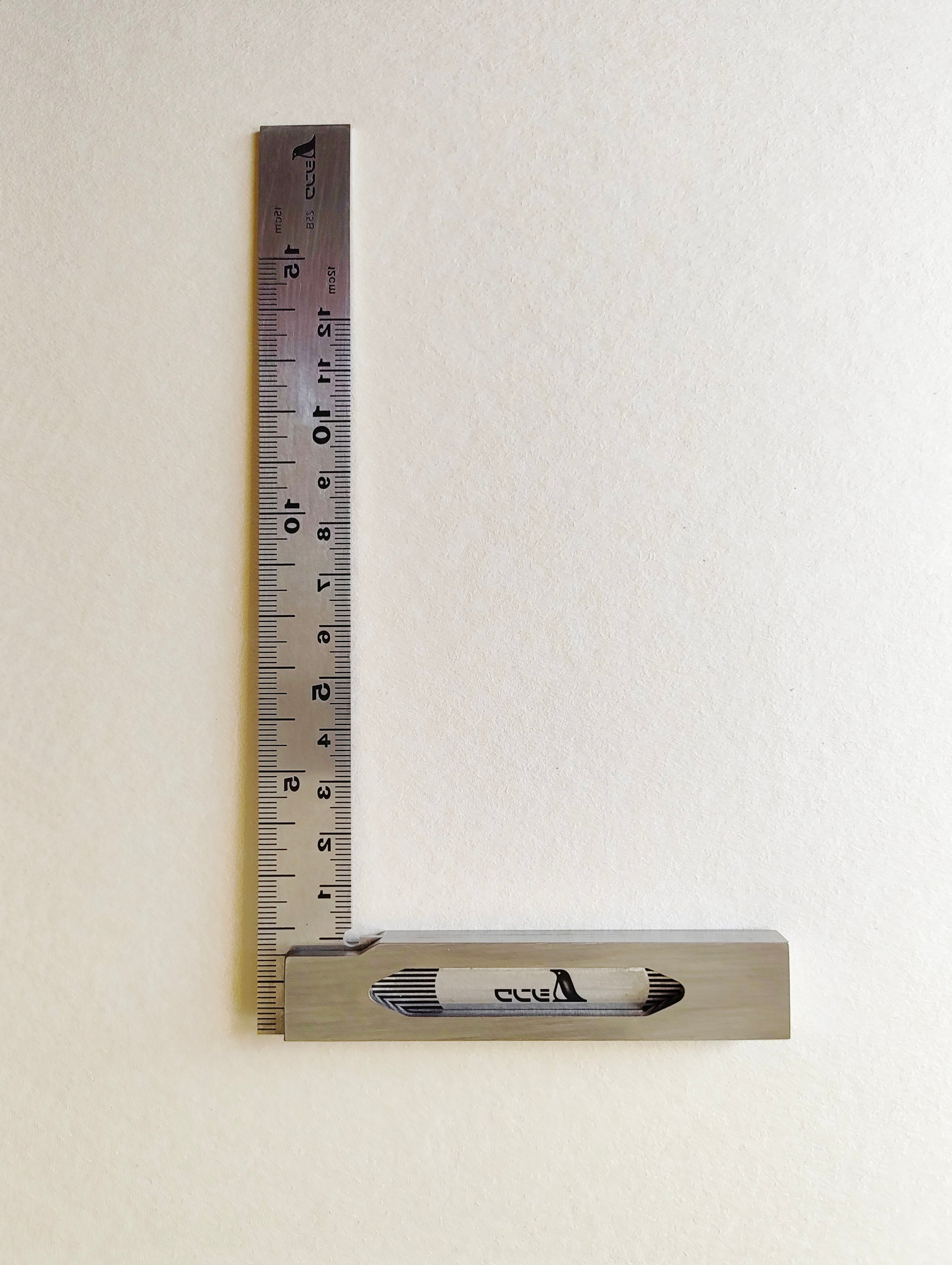 Équerre japonaise 15cm "Shinwa"
