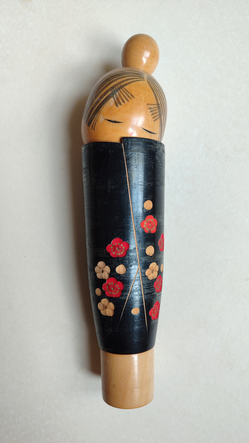 Grande poupée japonaise en bois "Kokechi" 330mm "Sato Suigai"