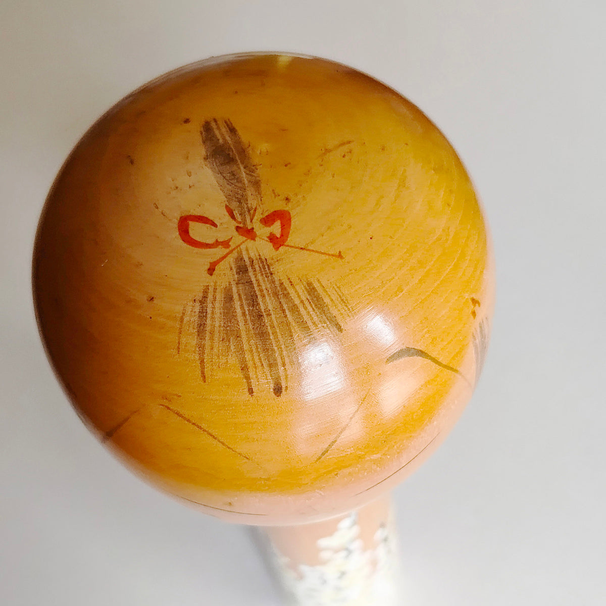 Trés grande poupée japonaise en bois "Kokeshi" 370mm "Takahashi Hashime" (1918-2002)