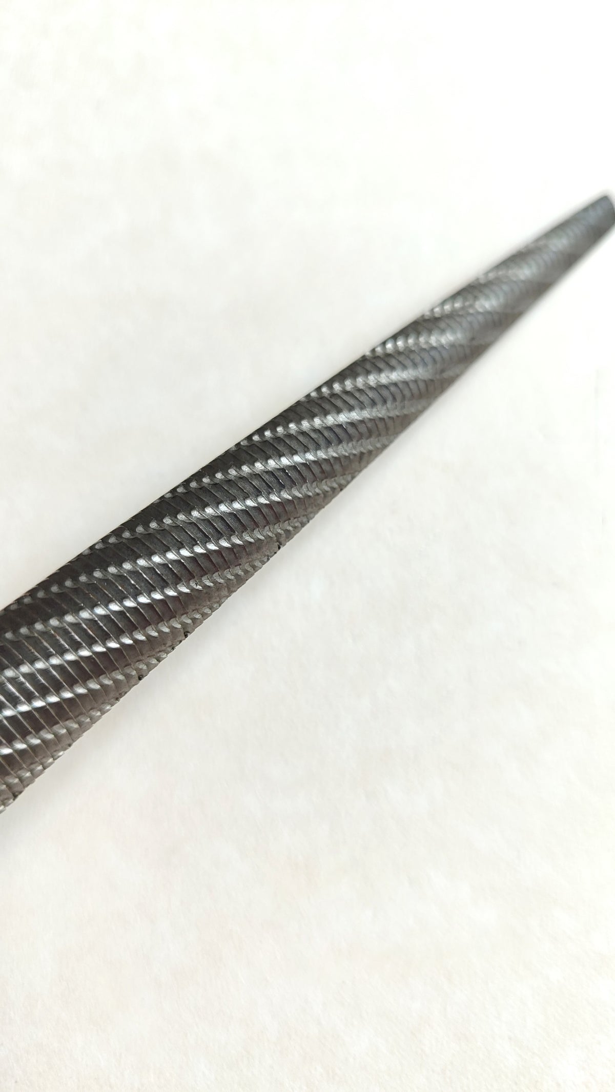 Râpe demi-ronde Japonaise "Iwasaki" 200mm extra fine