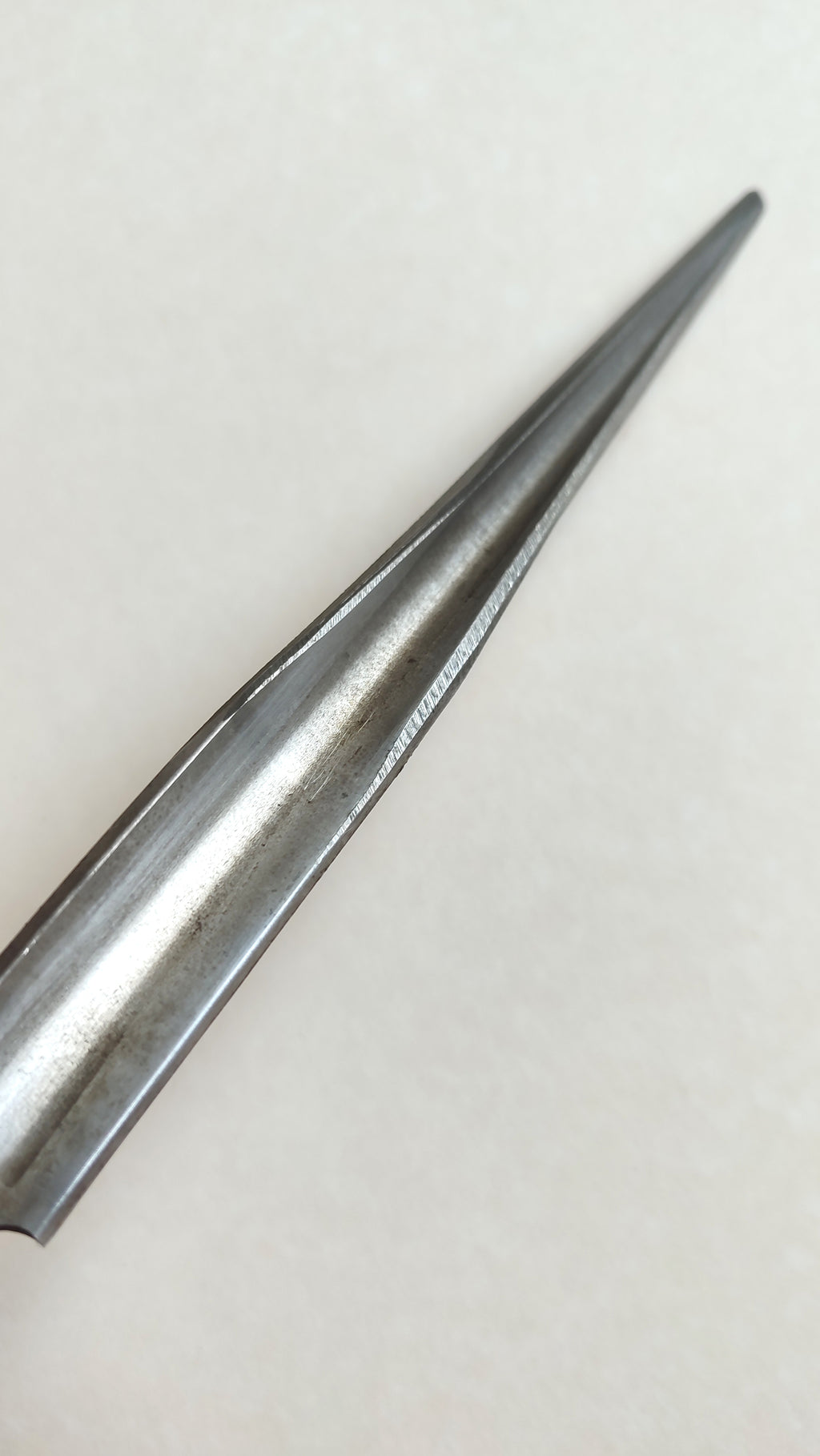Râpe demi-ronde Japonaise "Iwasaki" 200mm extra fine