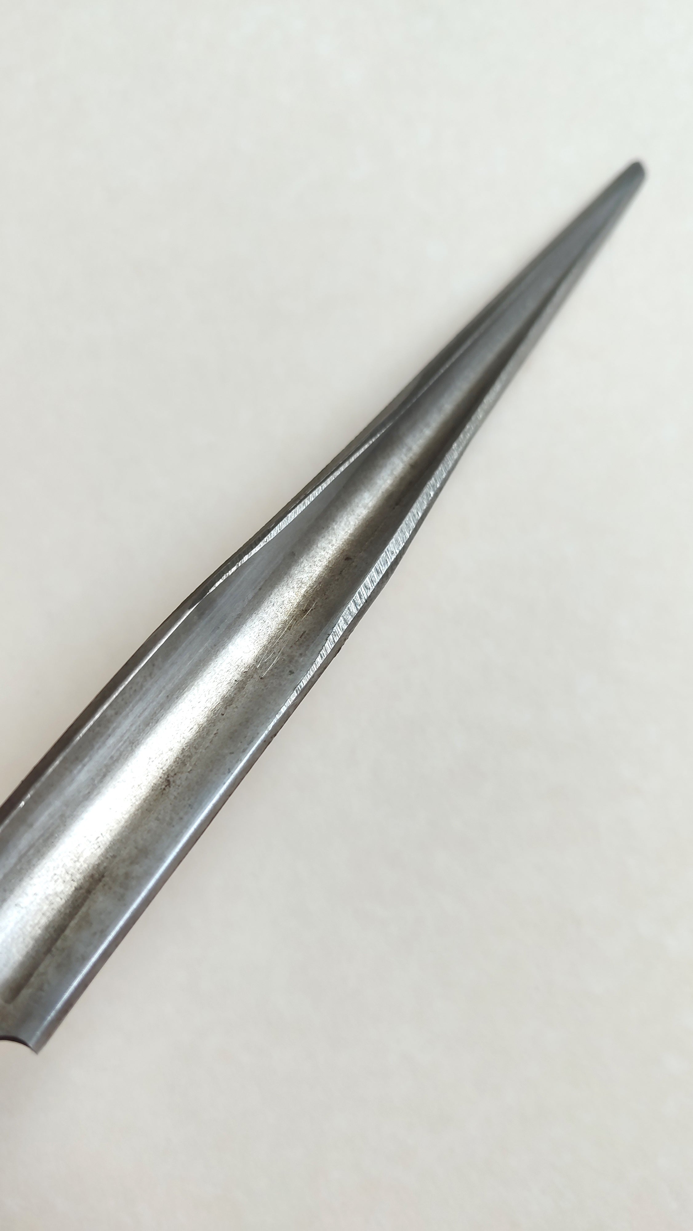 Râpe demi-ronde Japonaise "Iwasaki" 200mm extra fine