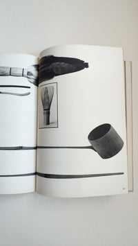 Livre "Japon beauté des formes" (Pierre - Métal - Fibres - Bambou) par Donald Richie