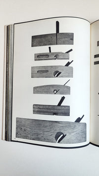 Livre "Japon beauté des formes" (Pierre - Métal - Fibres - Bambou) par Donald Richie