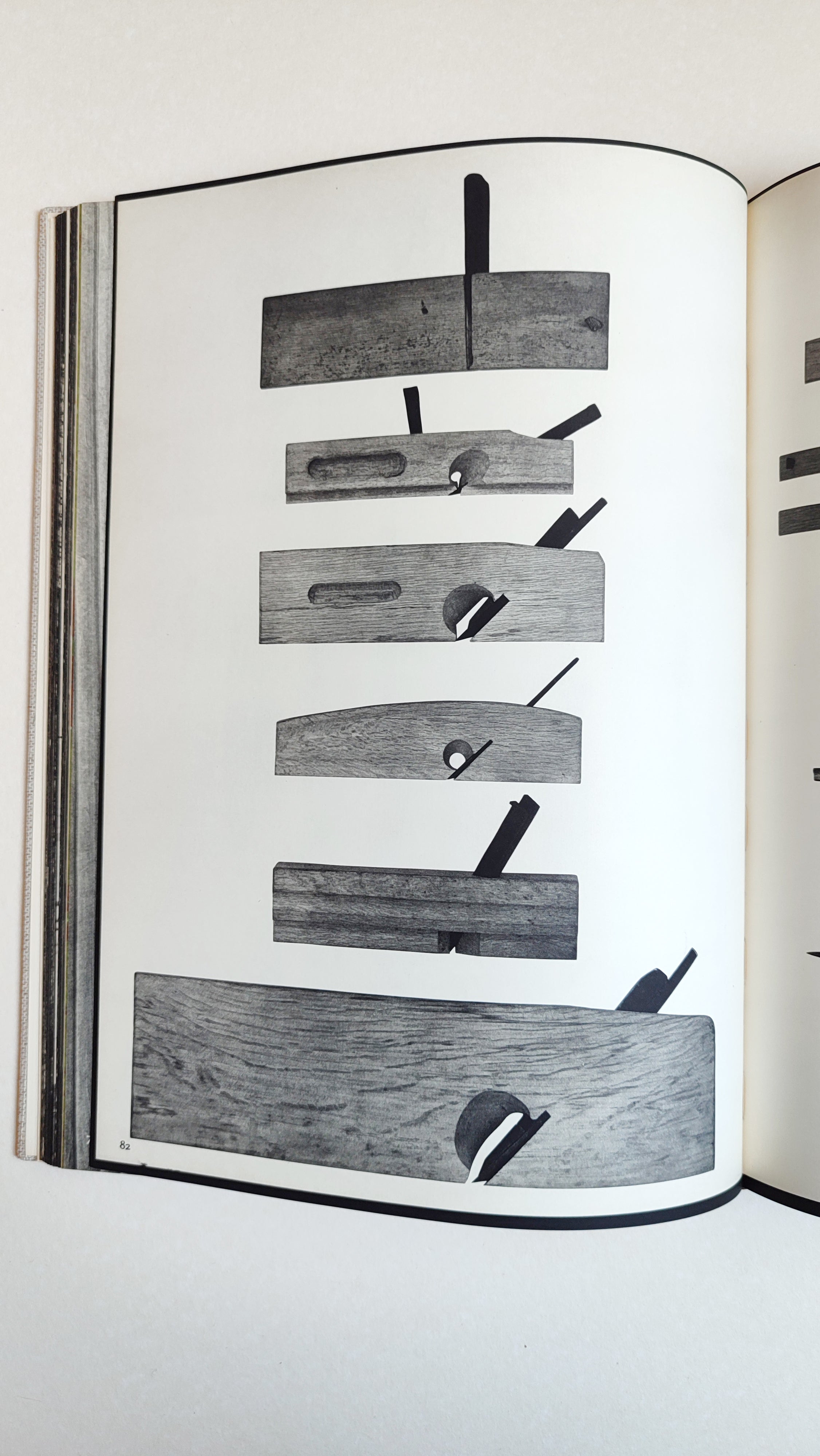 Livre "Japon beauté des formes" (Pierre - Métal - Fibres - Bambou) par Donald Richie