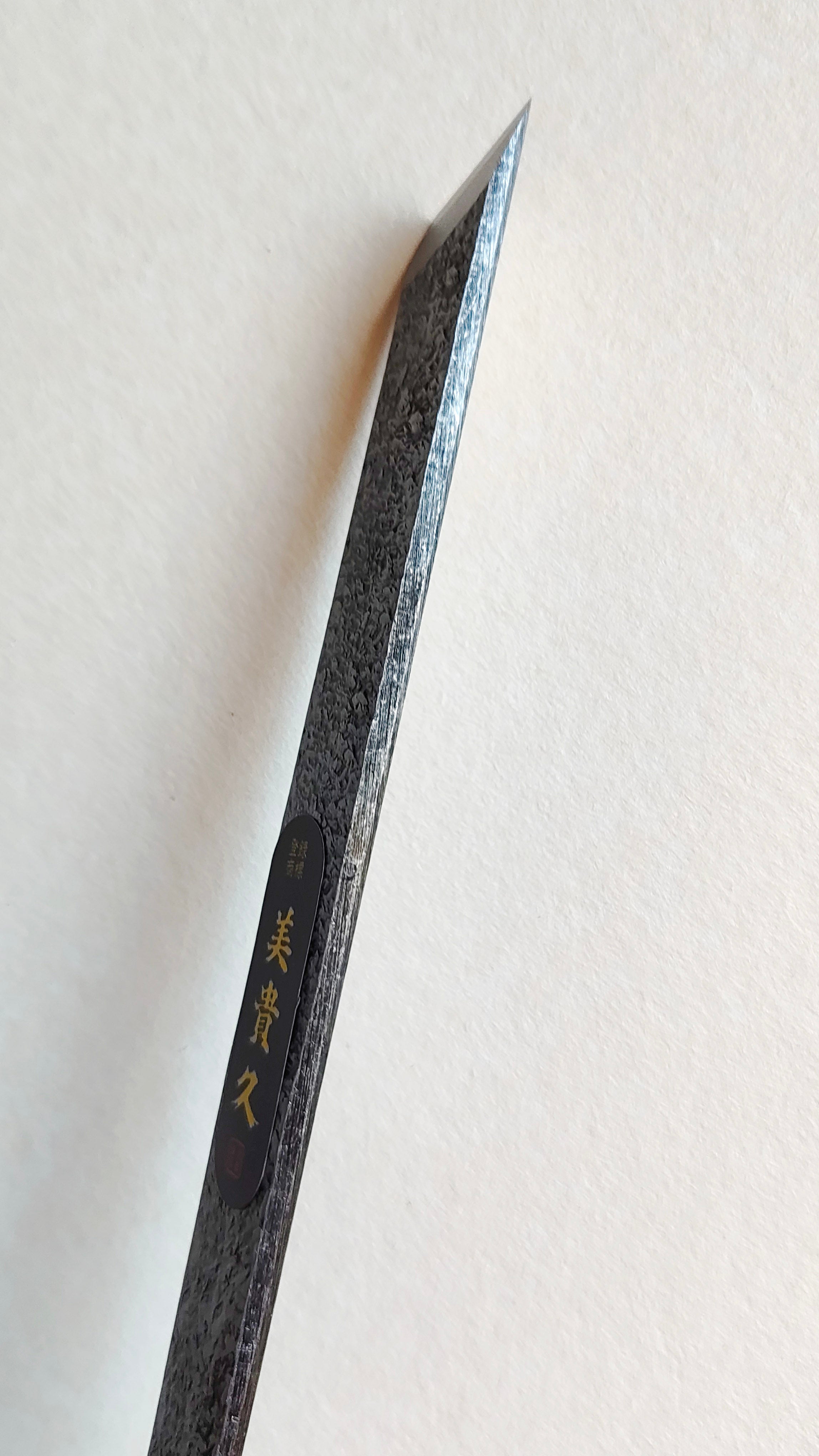 Couteau Japonais de marquage gaucher "Shirabiki" 18mm "Mikihisa"