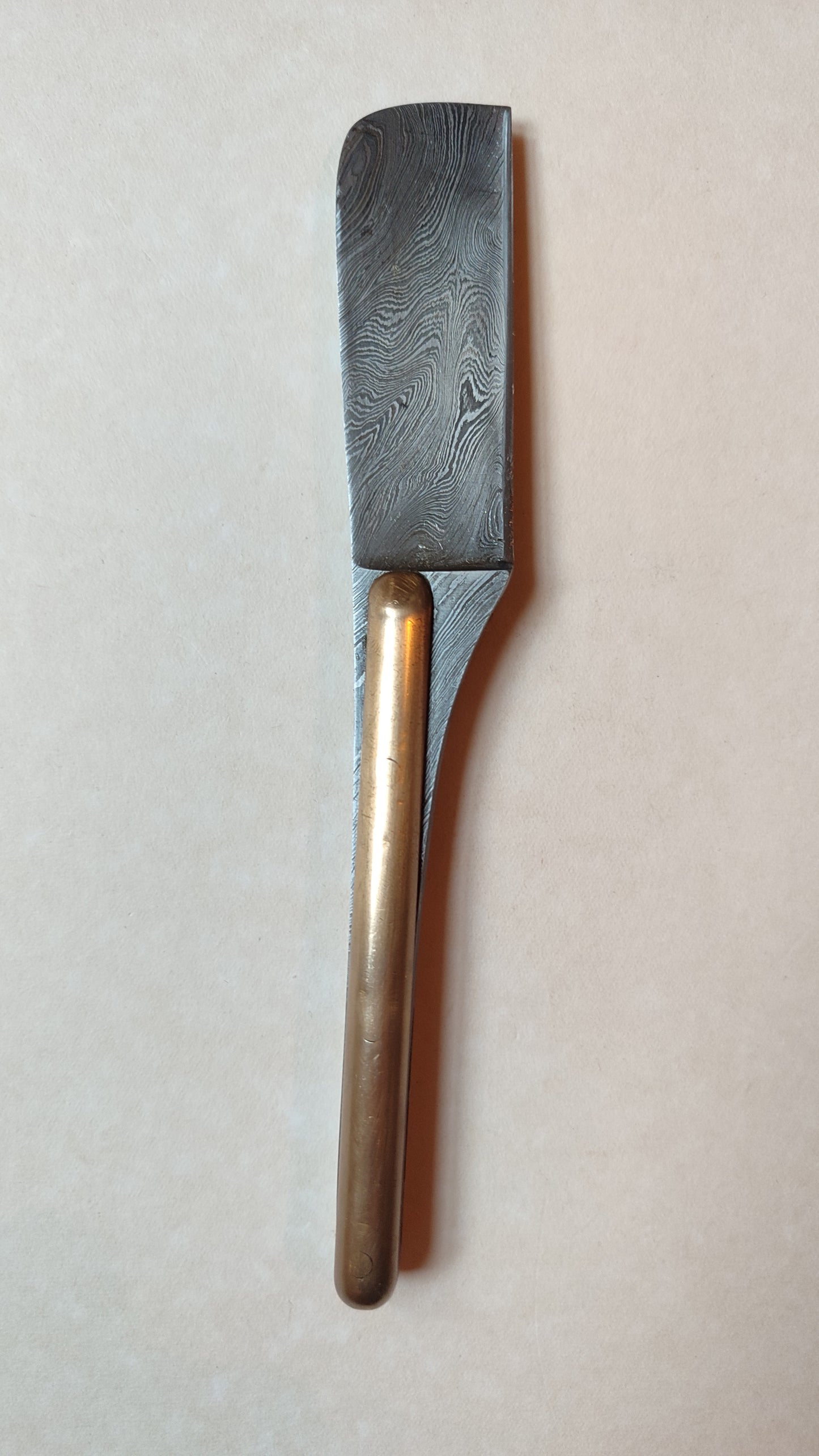 Couteau d'inspiration japonaise "Kamisori" 190mm