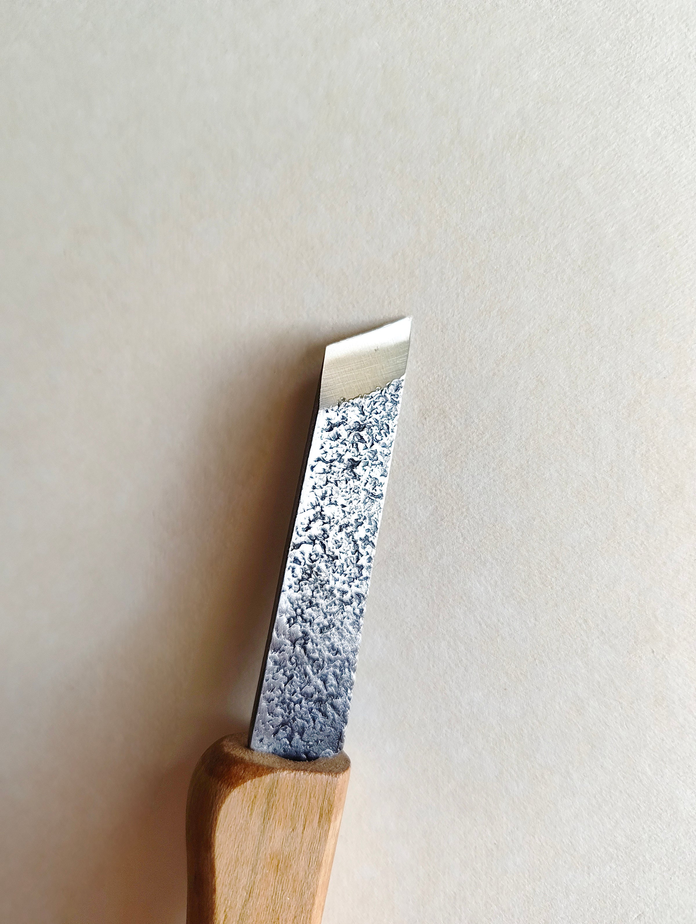 Couteau de sculpteur japonais "Hirato" 60mm "Mikihisa"