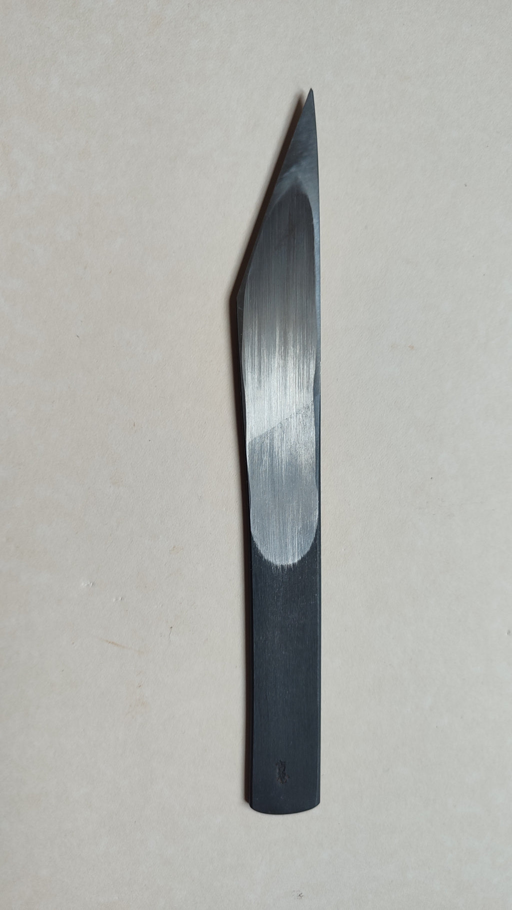 Couteau japonais "Kiridashi" forgé par Yoshihide Sakamitsu 24mm "Tsuchime"