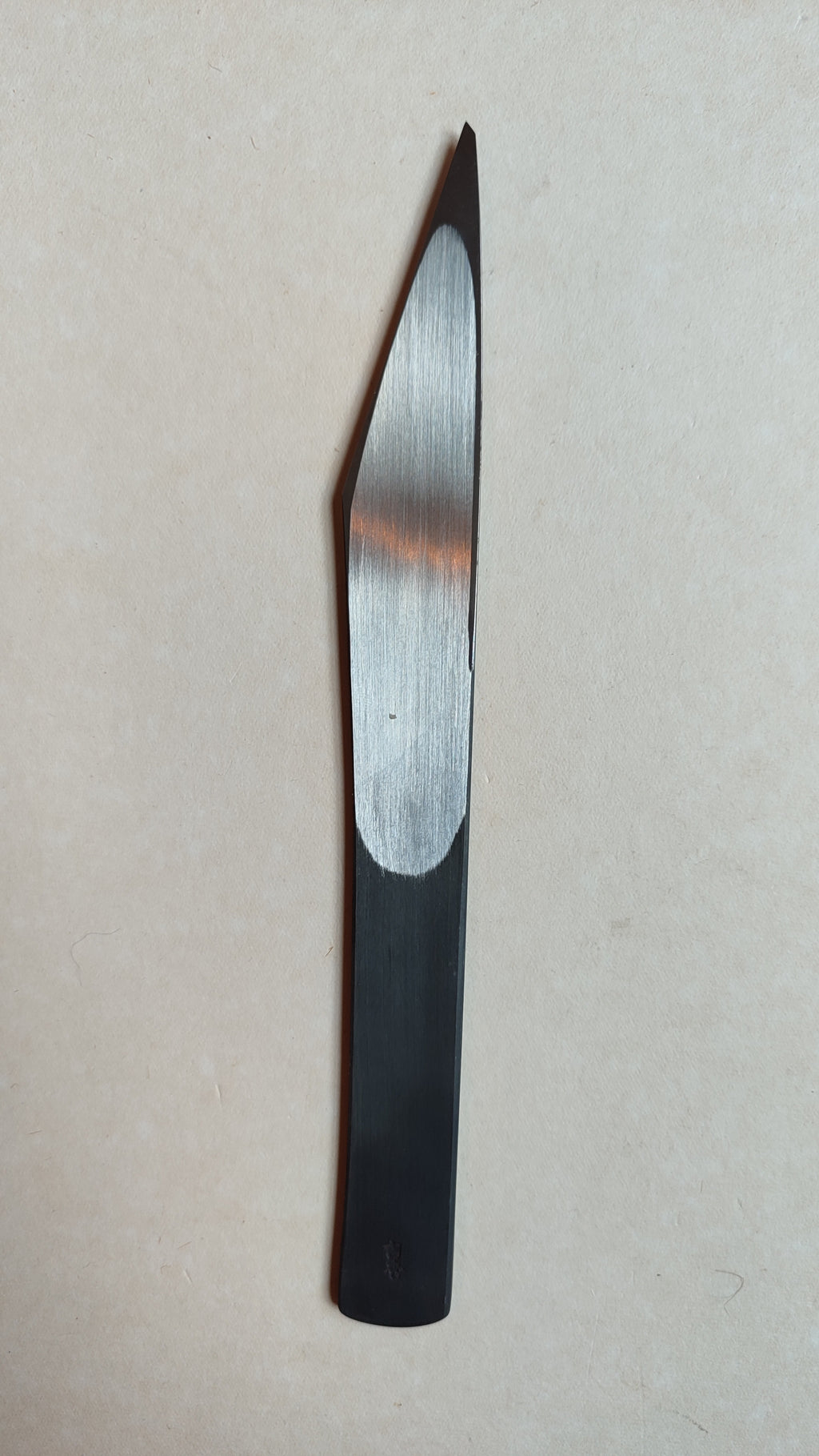 Couteau japonais "Kiridashi" forgé par Yoshihide Sakamitsu 24mm "Kurouchi"