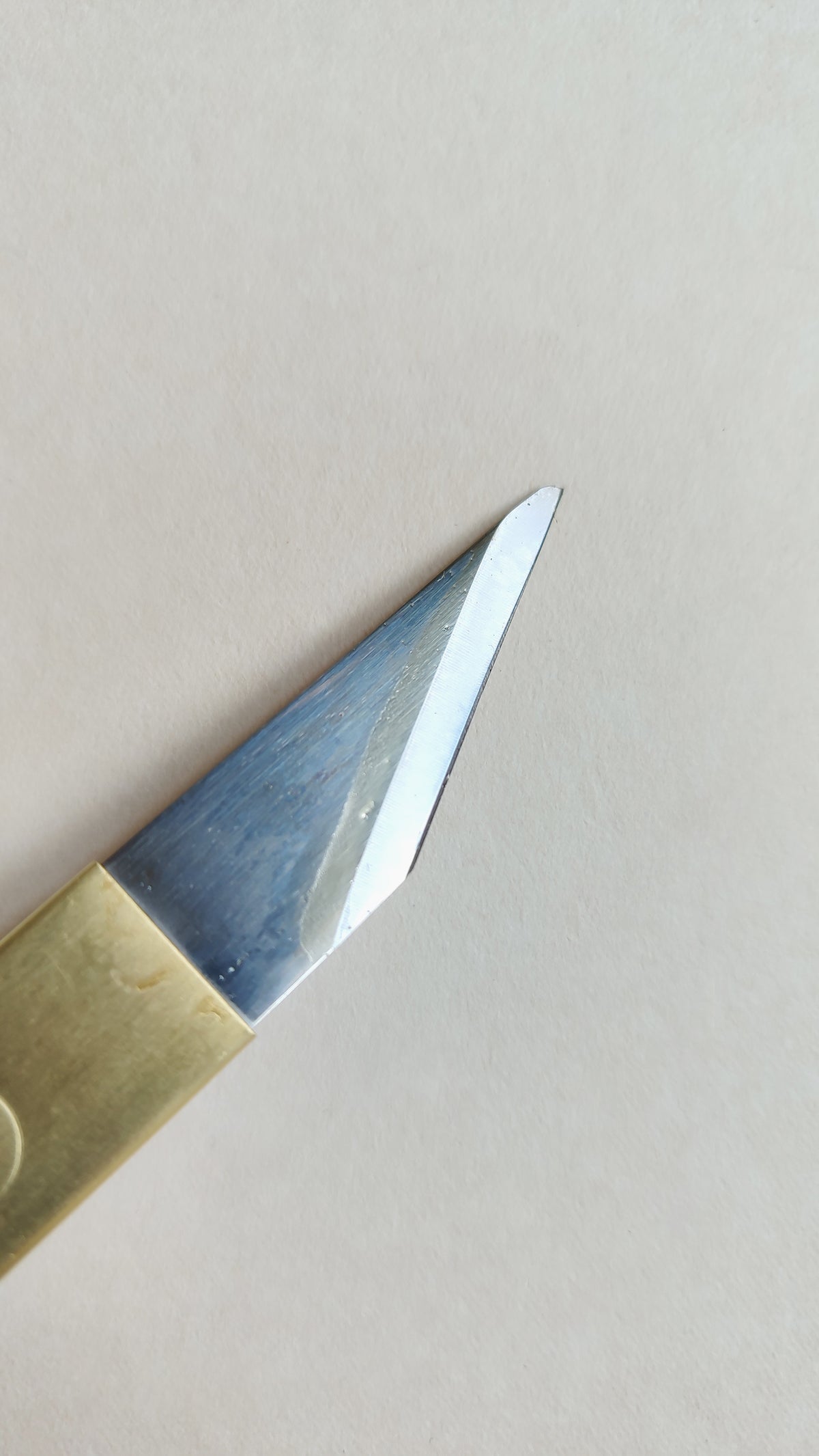 Couteau japonais "Kiridashi Penanto" 16mm "Yoshiharu"