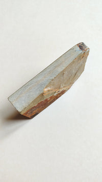 Petite pierre d'affûtage naturelle japonaise JNAT "Koppa" 114 X 74 X 17mm "Nakayama"