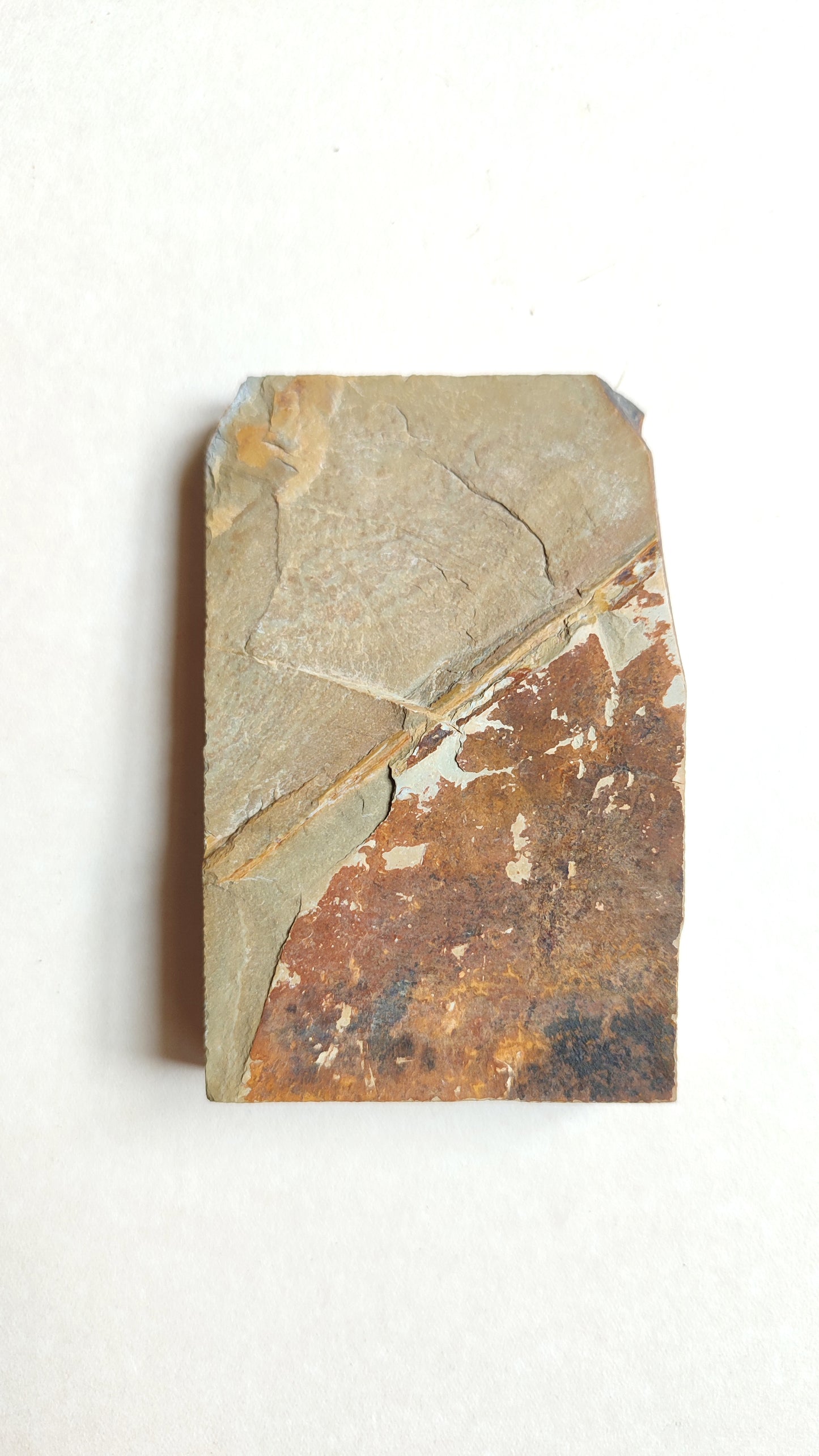 Petite pierre d'affûtage naturelle japonaise JNAT "Koppa" 114 X 74 X 17mm "Nakayama"