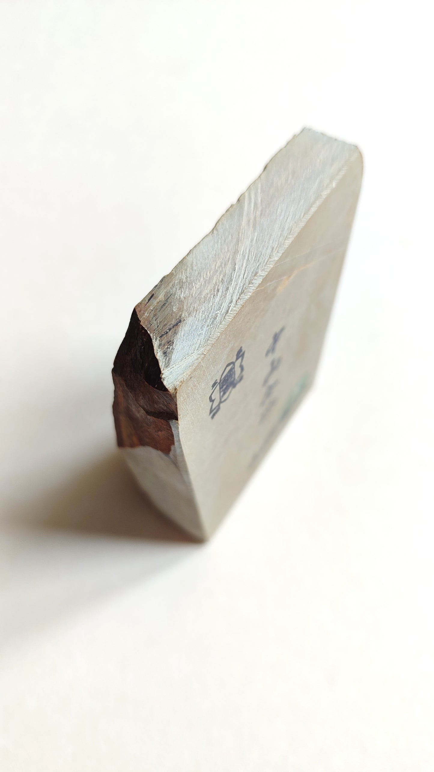 Petite pierre d'affûtage naturelle japonaise JNAT "Koppa" 114 X 74 X 17mm "Nakayama"