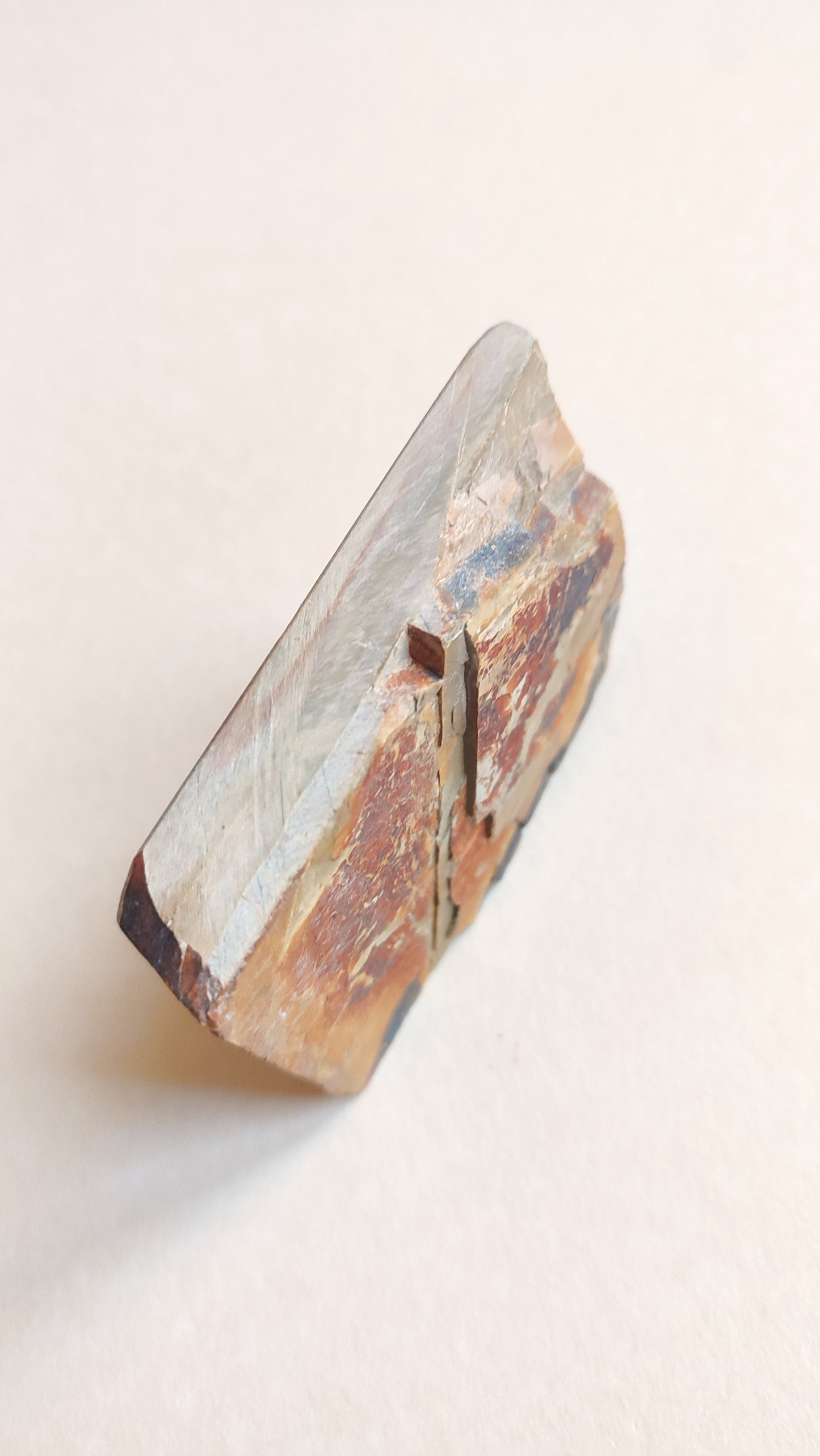 Petite pierre d'affûtage naturelle japonaise JNAT "Koppa"  95 X 93 X 21 mm "Nakayama"