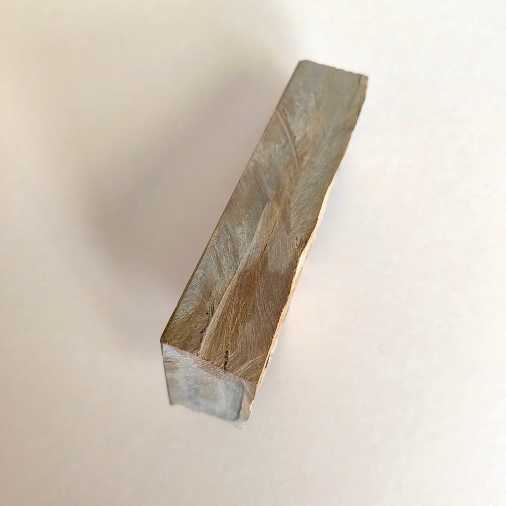 Petite pierre d'affûtage naturelle japonaise JNAT "Koppa"  130 X 70 X 30mm "Nakayama" 645gr