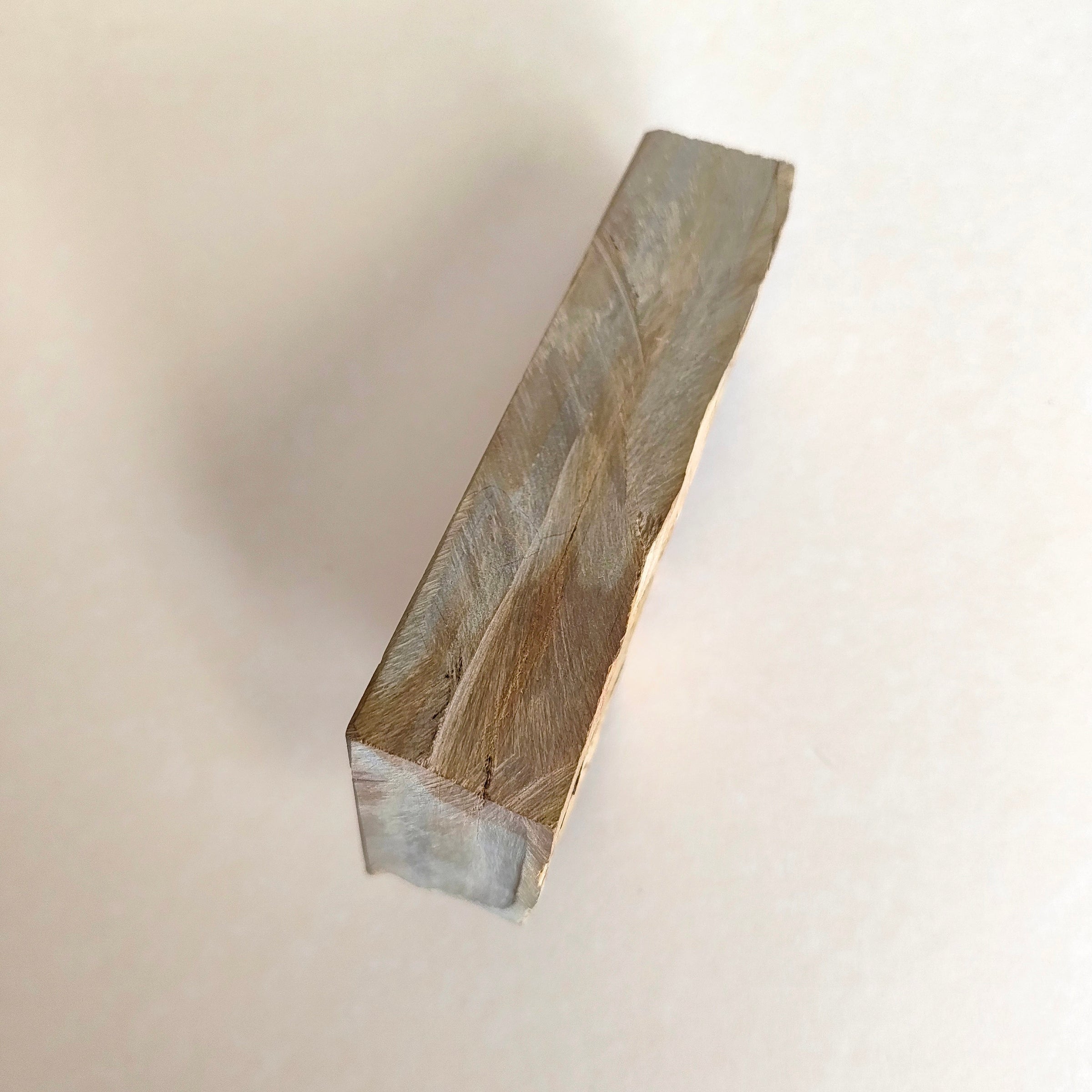 Petite pierre d'affûtage naturelle japonaise JNAT "Koppa"  130 X 70 X 30mm "Nakayama" 645gr