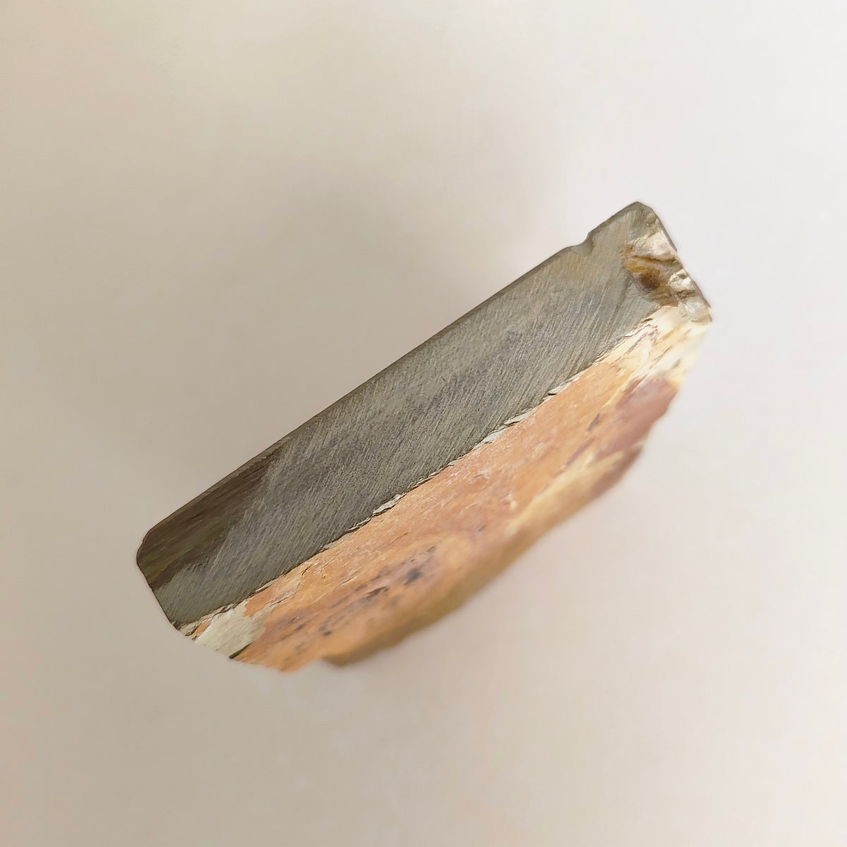 Petite pierre d'affûtage naturelle japonaise JNAT "Koppa"  110 X 91 X 17,5mm "Nakayama"440gr
