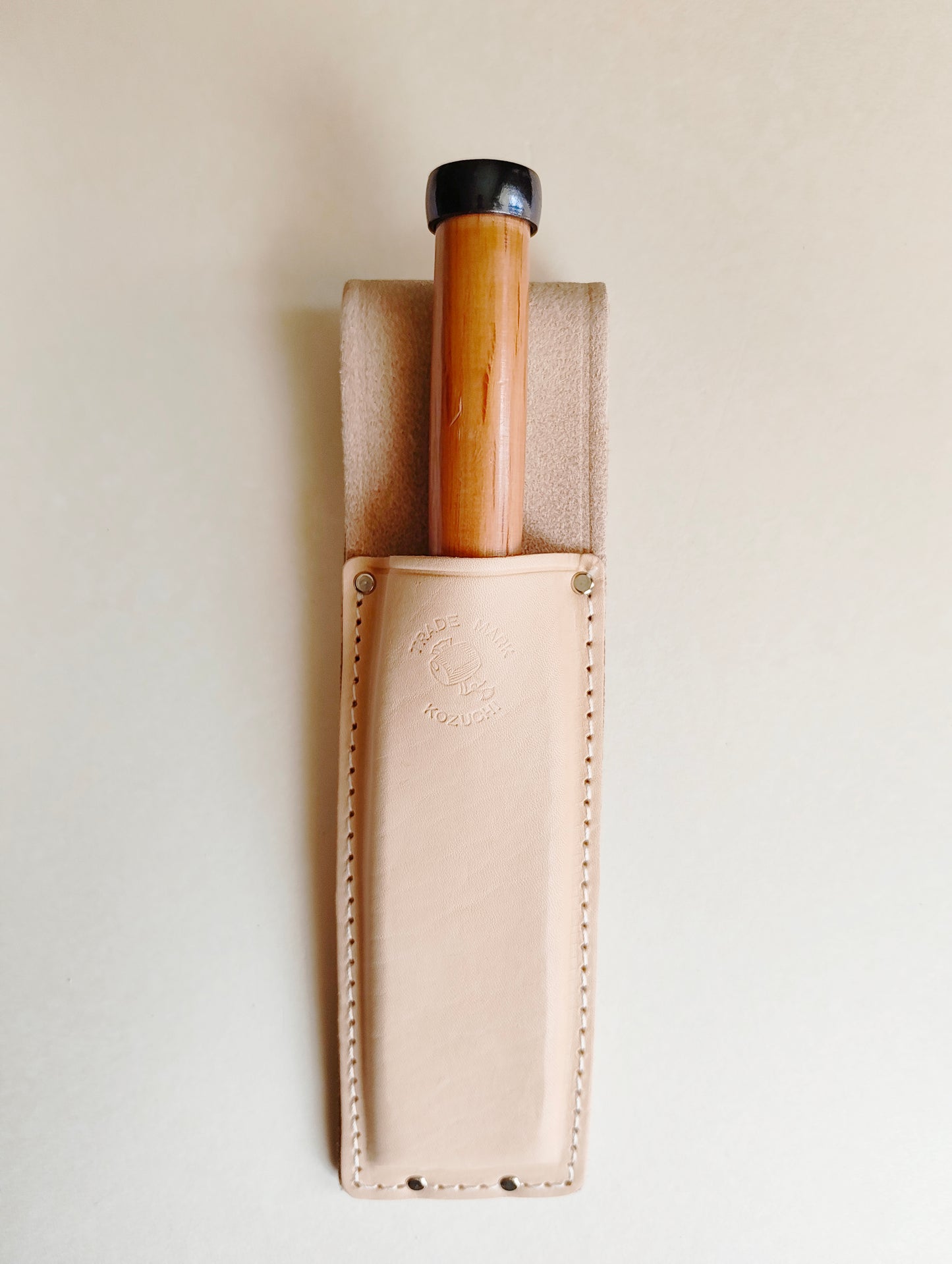 Pochette en cuir pour ciseaux & scies japonaises "Kozuchi" 245 X 65mm "SC-23"