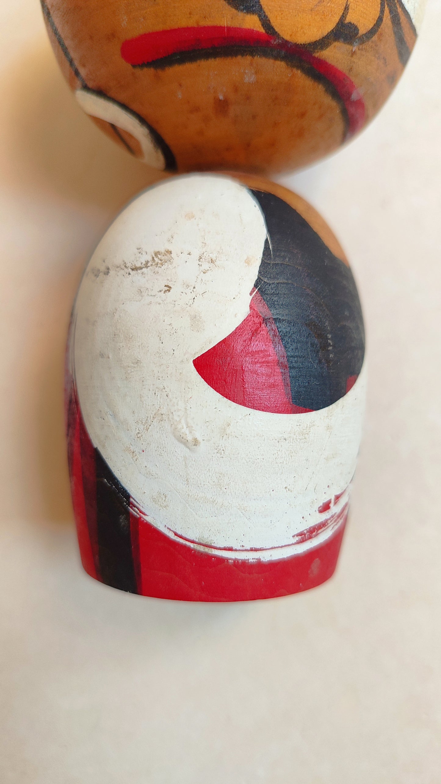 Poupée japonaise "Kokechi" en bois 155mm "Daruma"