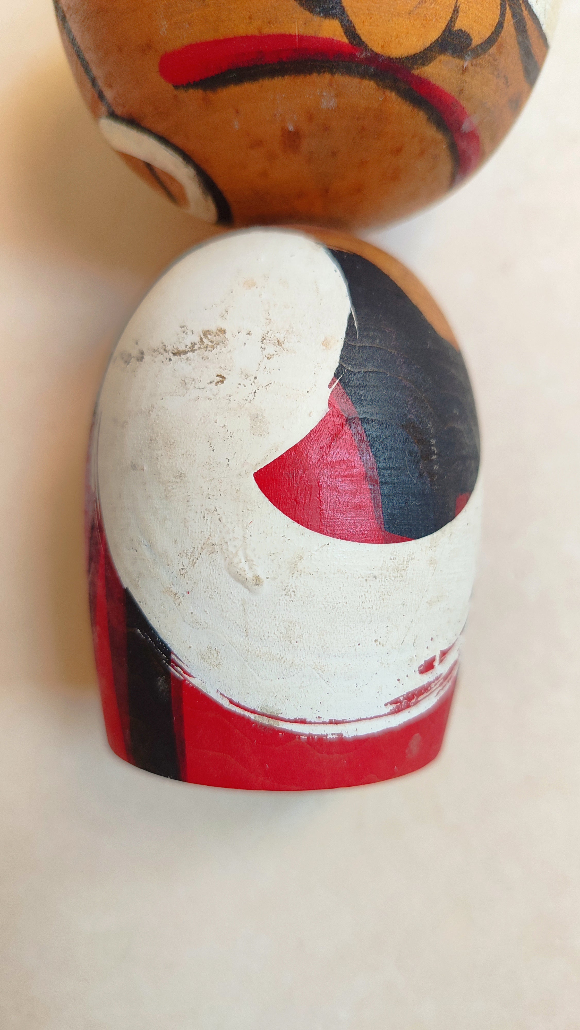 Poupée japonaise "Kokechi" en bois 155mm "Daruma"