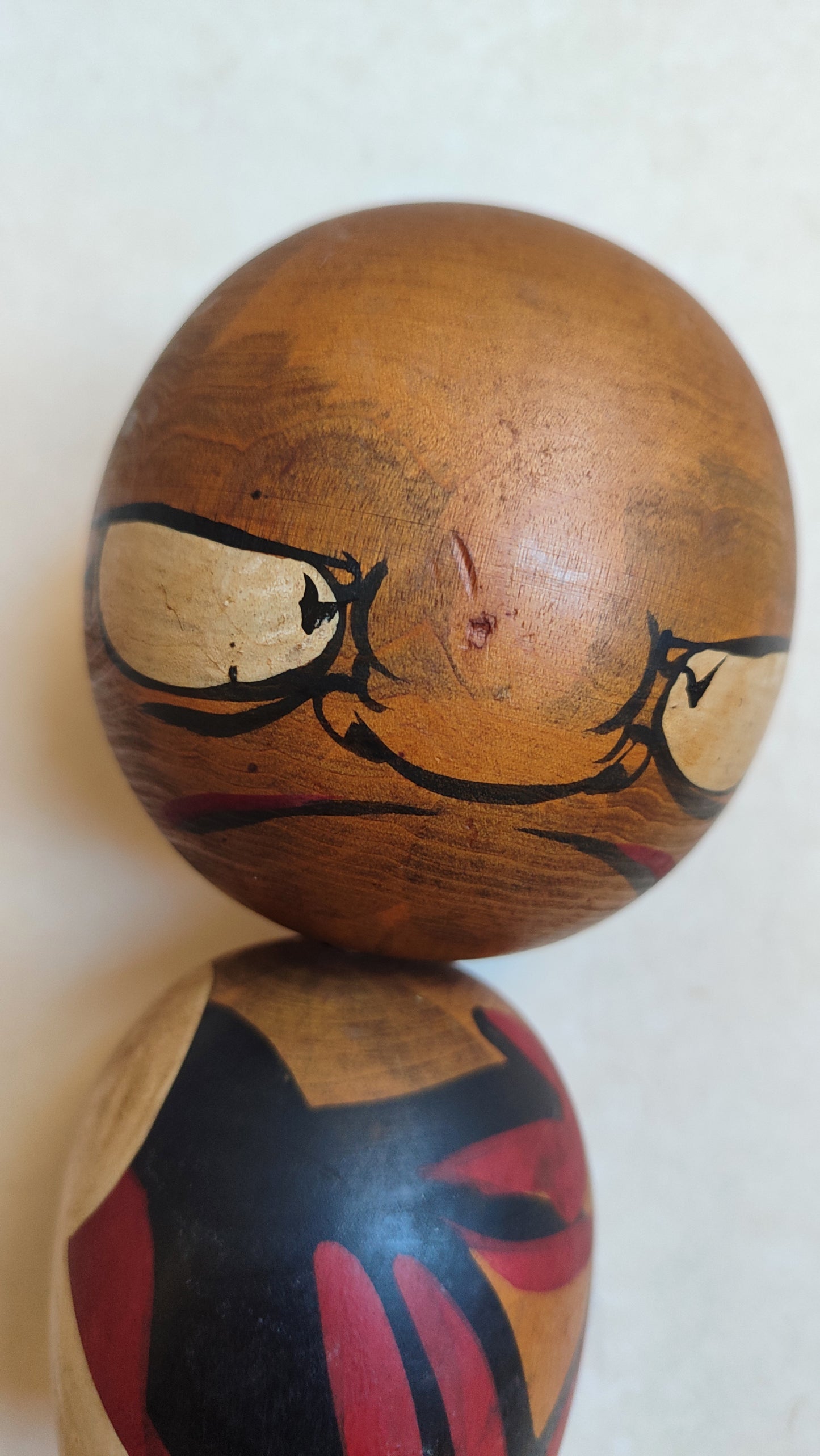 Grande poupée japonaise "Kokechi" en bois 180mm "Daruma"