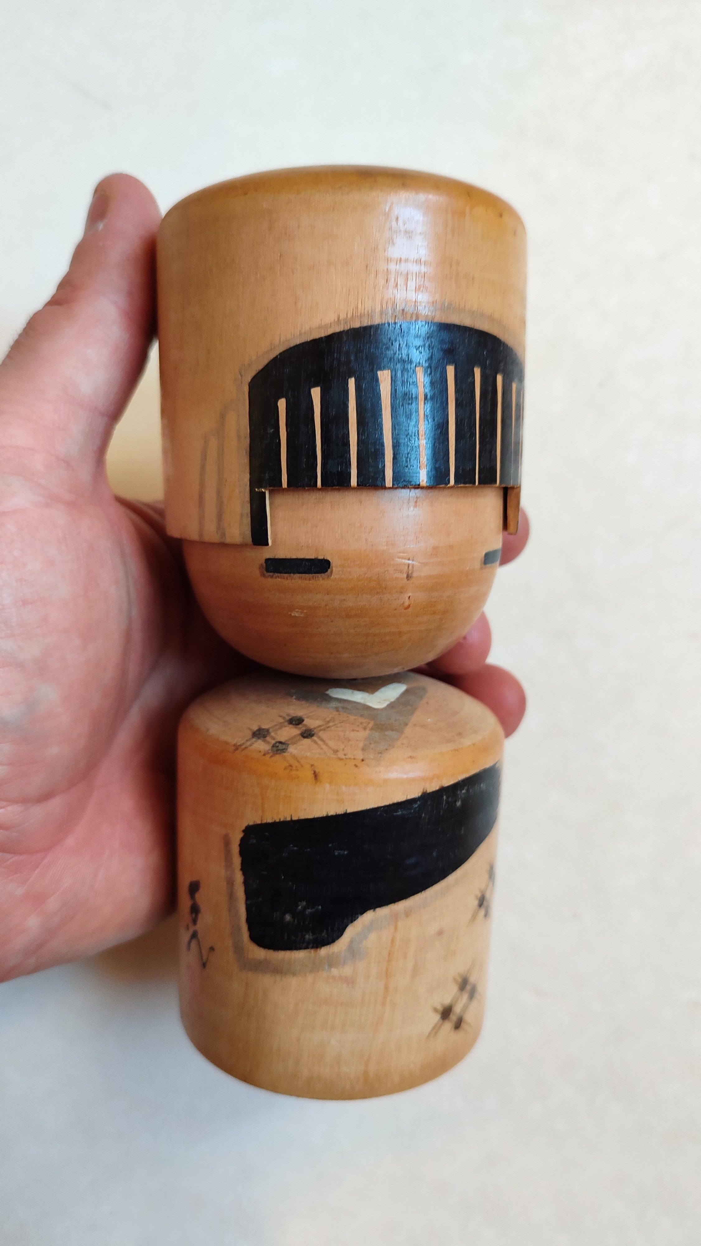 Poupée japonaise en bois "Kokechi" 155mm