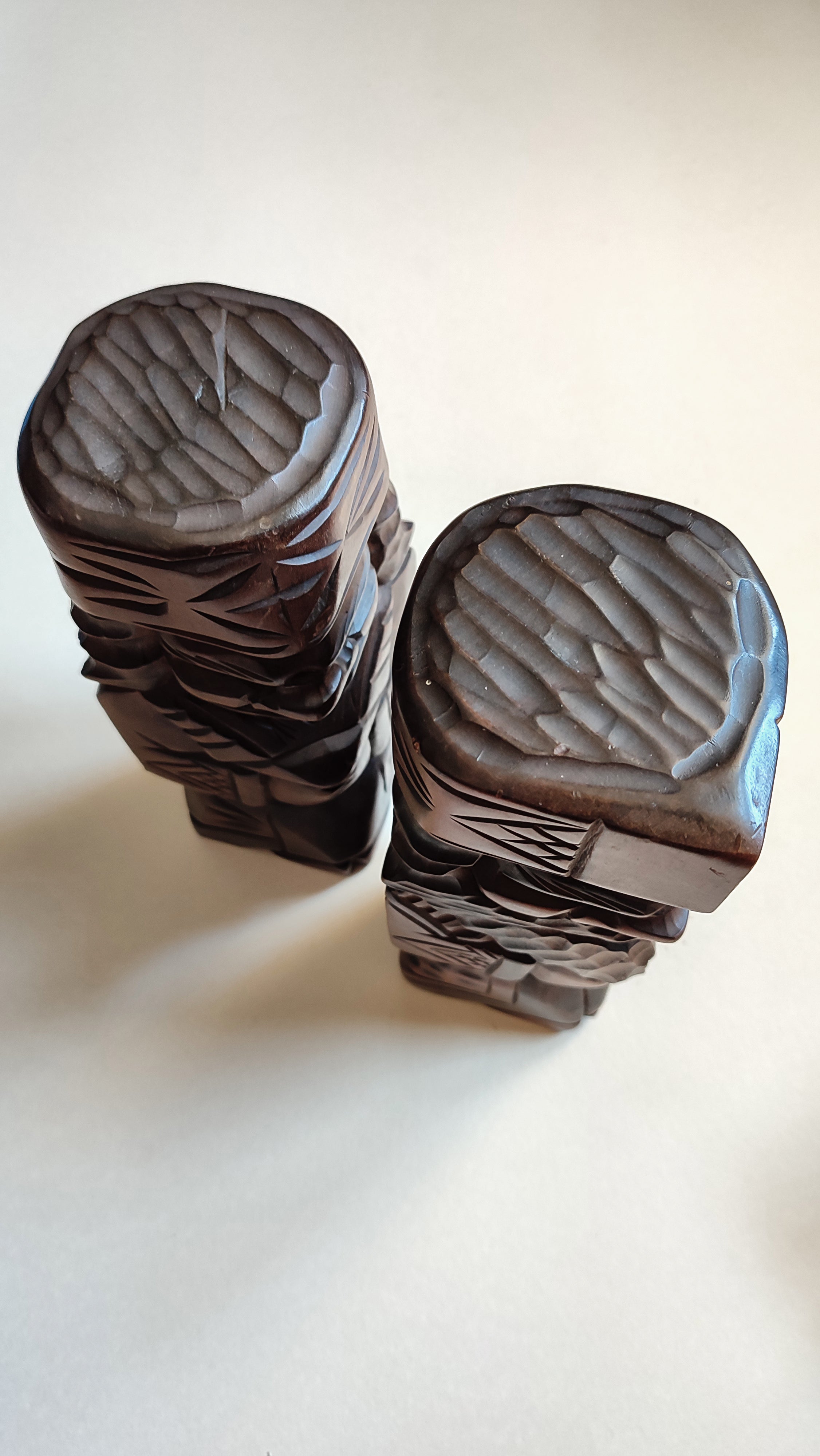 Couple de poupées japonaises en bois "Kokechi" 300mm "Aïnu"