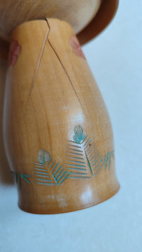 Poupée japonaise en bois "Kokechi" 185mm "Izumi"