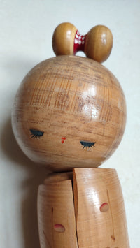 Trés grande poupée japonaise en bois "Kokechi" 400mm "Miyashita Hajime"