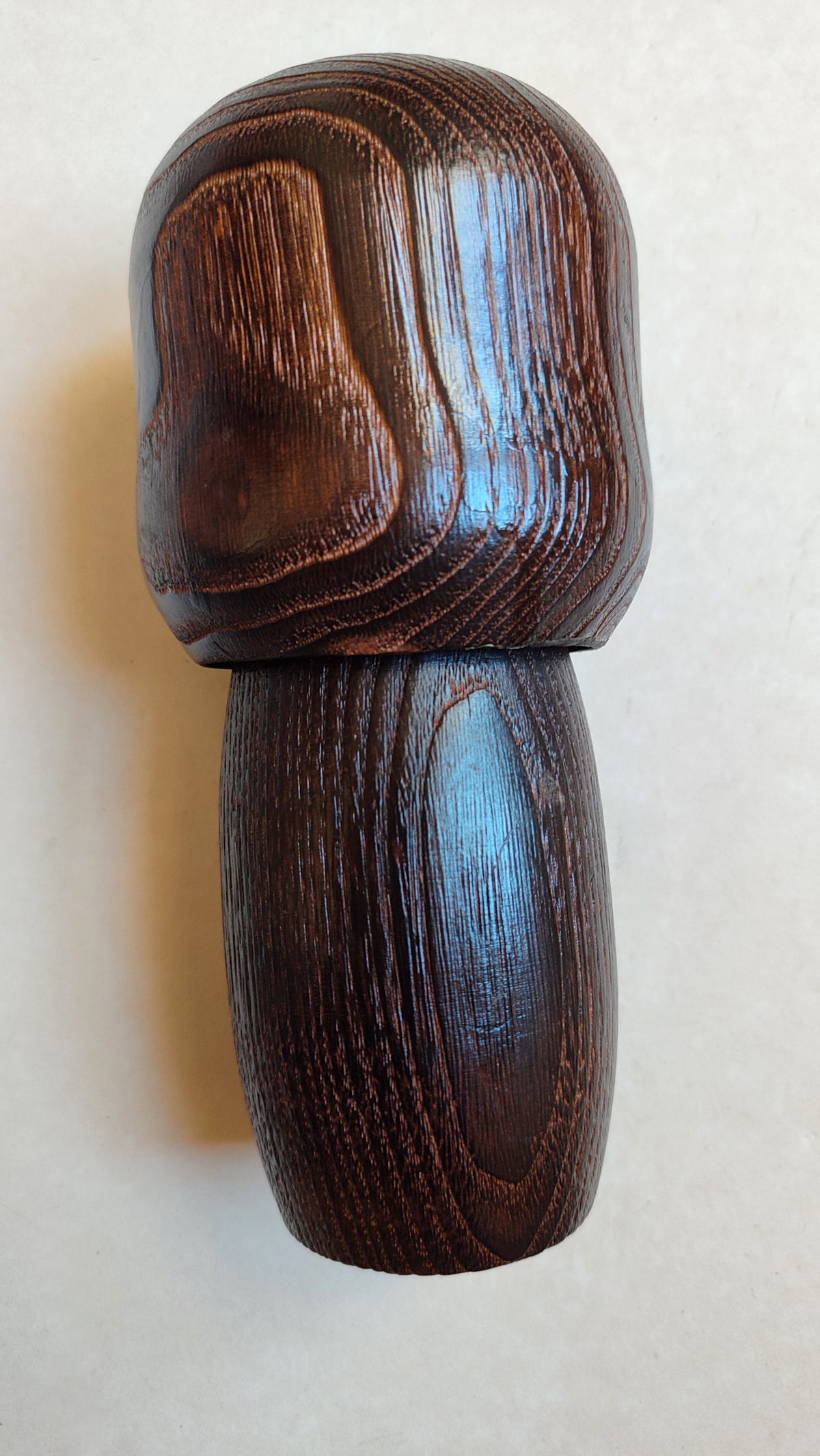Poupée japonaise "Kokechi" en bois brûlé "Yakisugi" 190mm