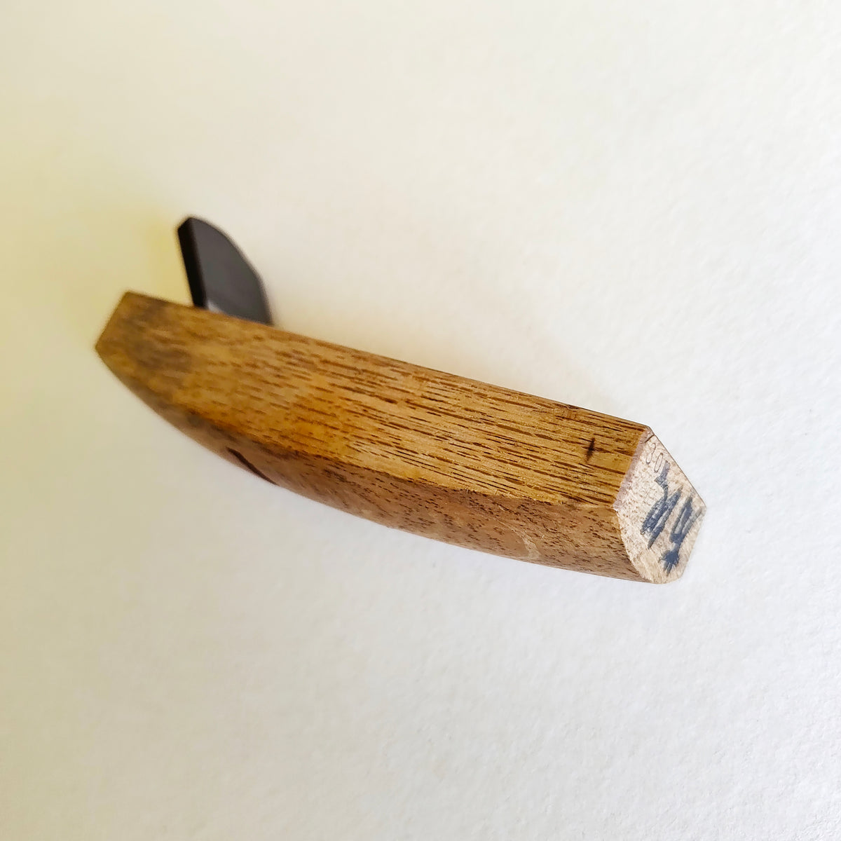 Long rabot cuillère japonais "Shihosori Kanna" 30mm "Kinshiro"