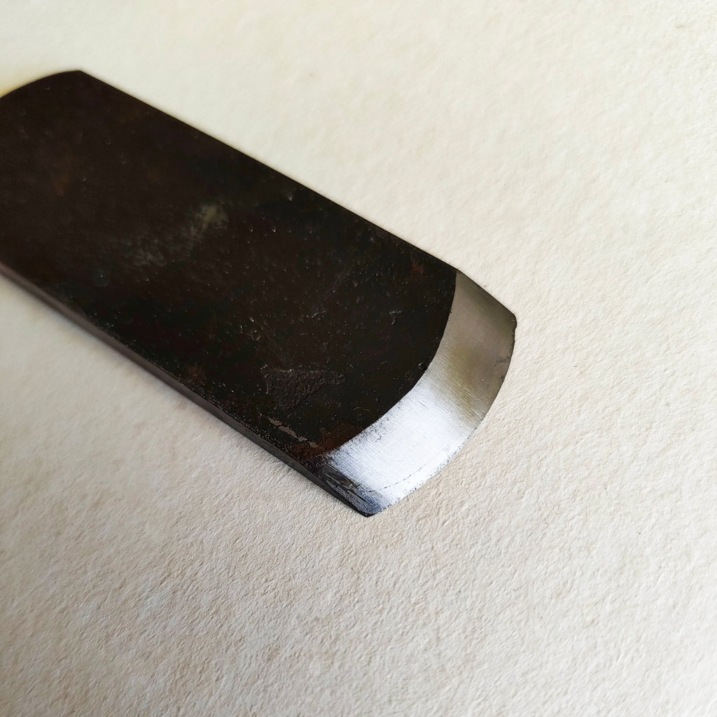 Long rabot cuillère japonais "Shihosori Kanna" 30mm "Kinshiro"