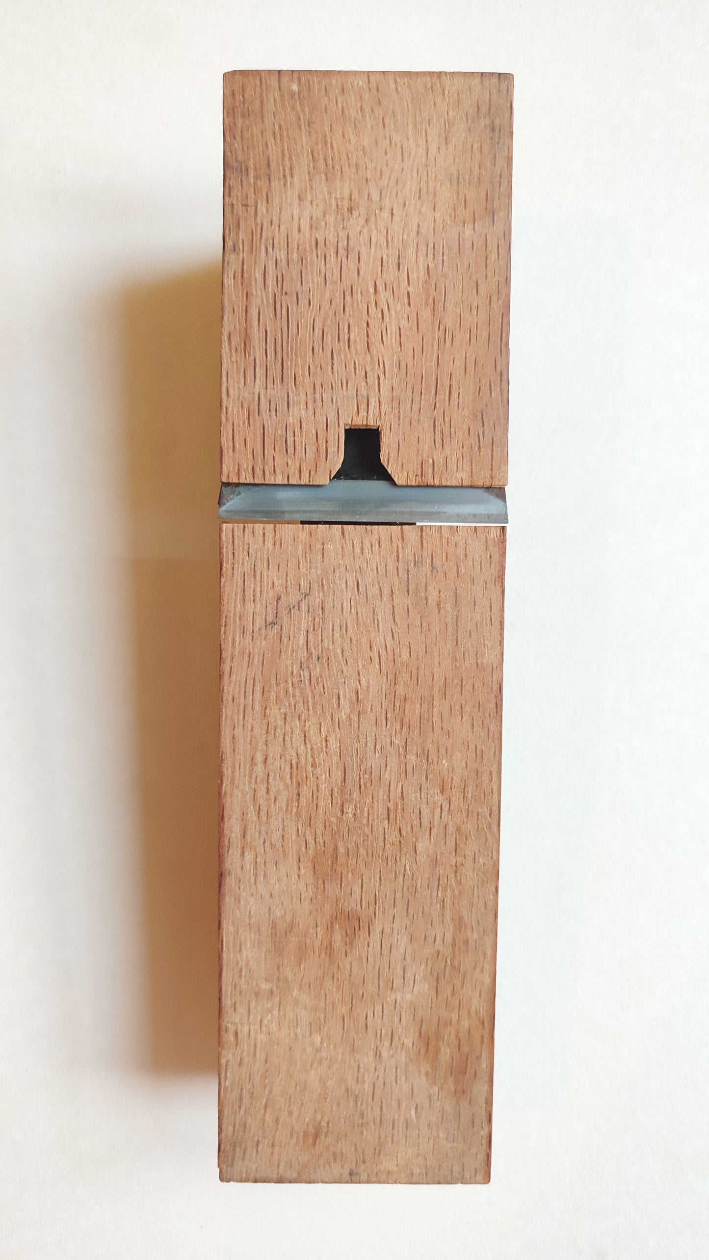 Rare rabot japonais type guillaume "Gotoku Kanna" 65mm Red oak