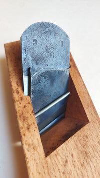 Magnifique large rabot japonais Kiwa Kanna 45mm "Sukesada"