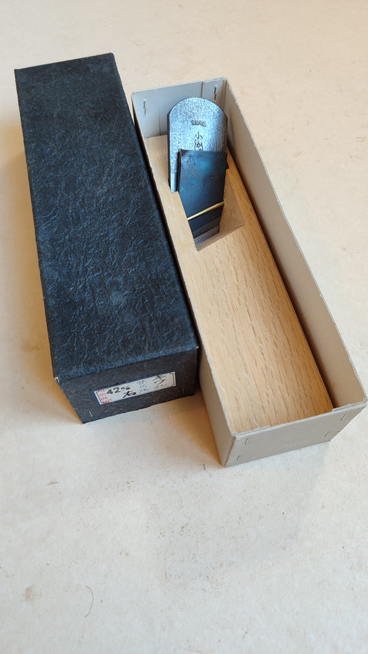 Magnifique rabot japonais Kiwa Kanna 42mm Shitanhari
