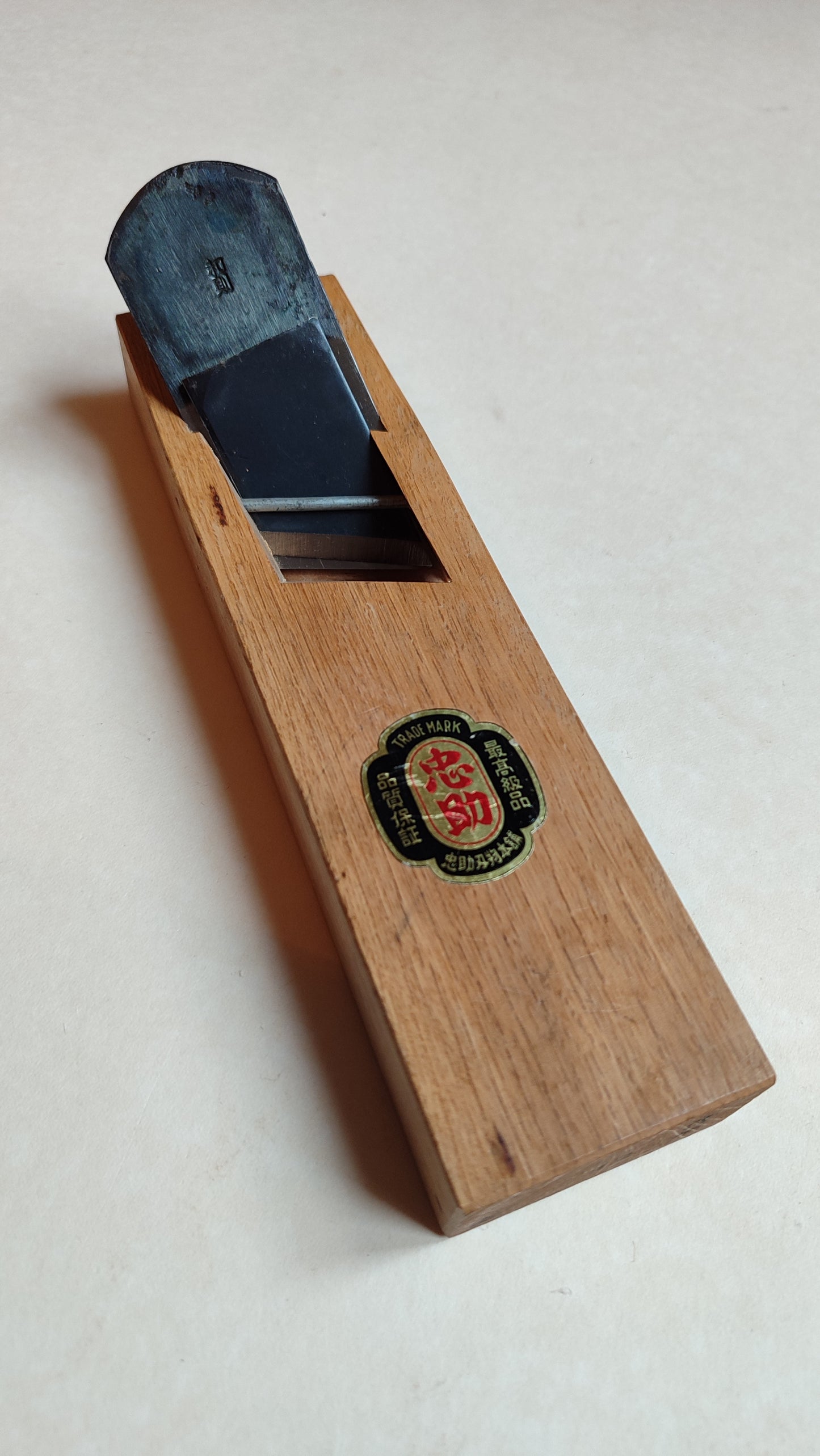 Rabot d'angle japonais Kiwa Kanna 42mm Tadasuke Kazunori