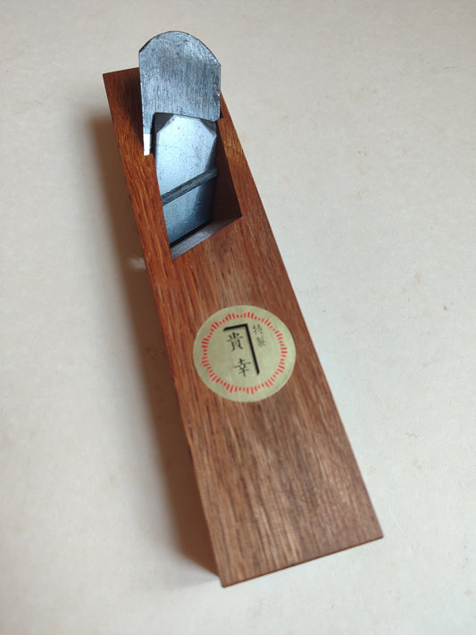 Rabot d'angle japonais Kiwa Kanna 36mm Takayuki