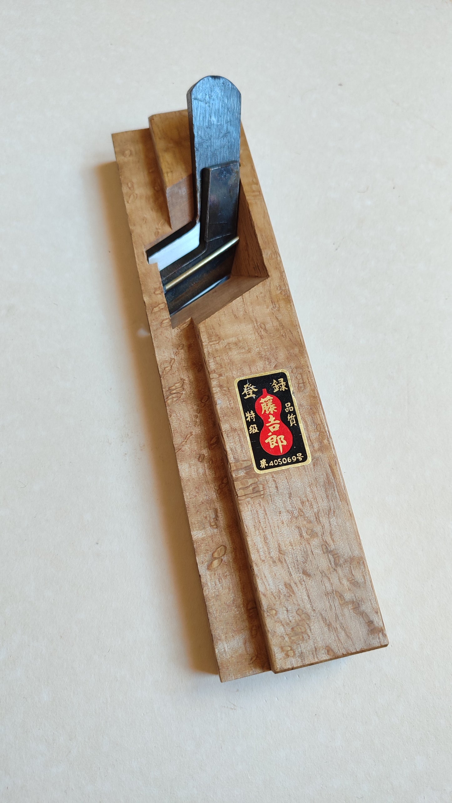 Rabot d'angle japonais Wakitori Kanna 42mm gauche "Fujiyoshiro"
