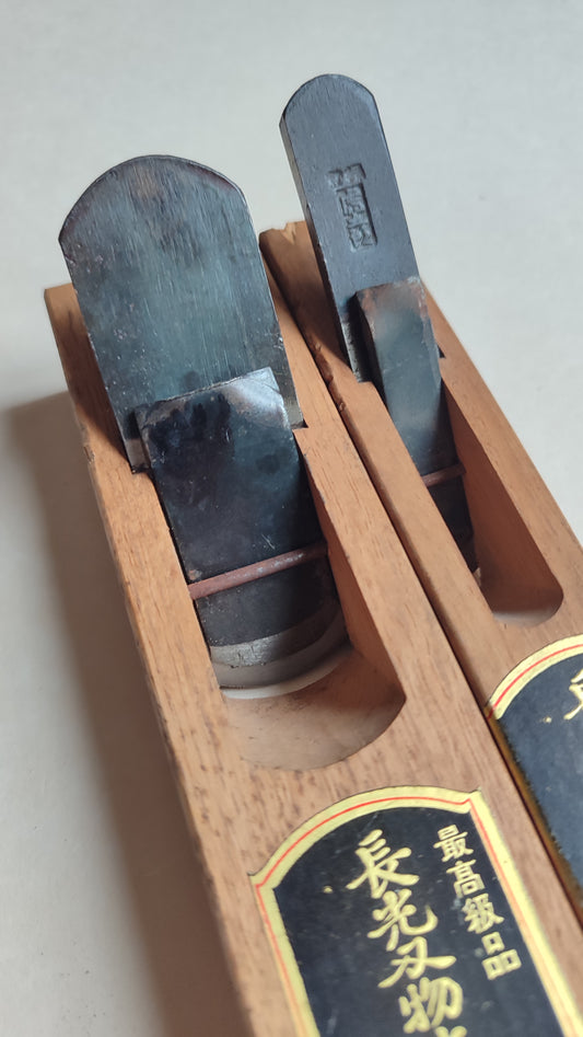 Magnifique duo de rabots de forme japonais "Sotomaru Kanna" 18 & 30mm