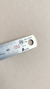 Petite règle JIS: Japanese Industrial Standart 150mm "Shinwa"
