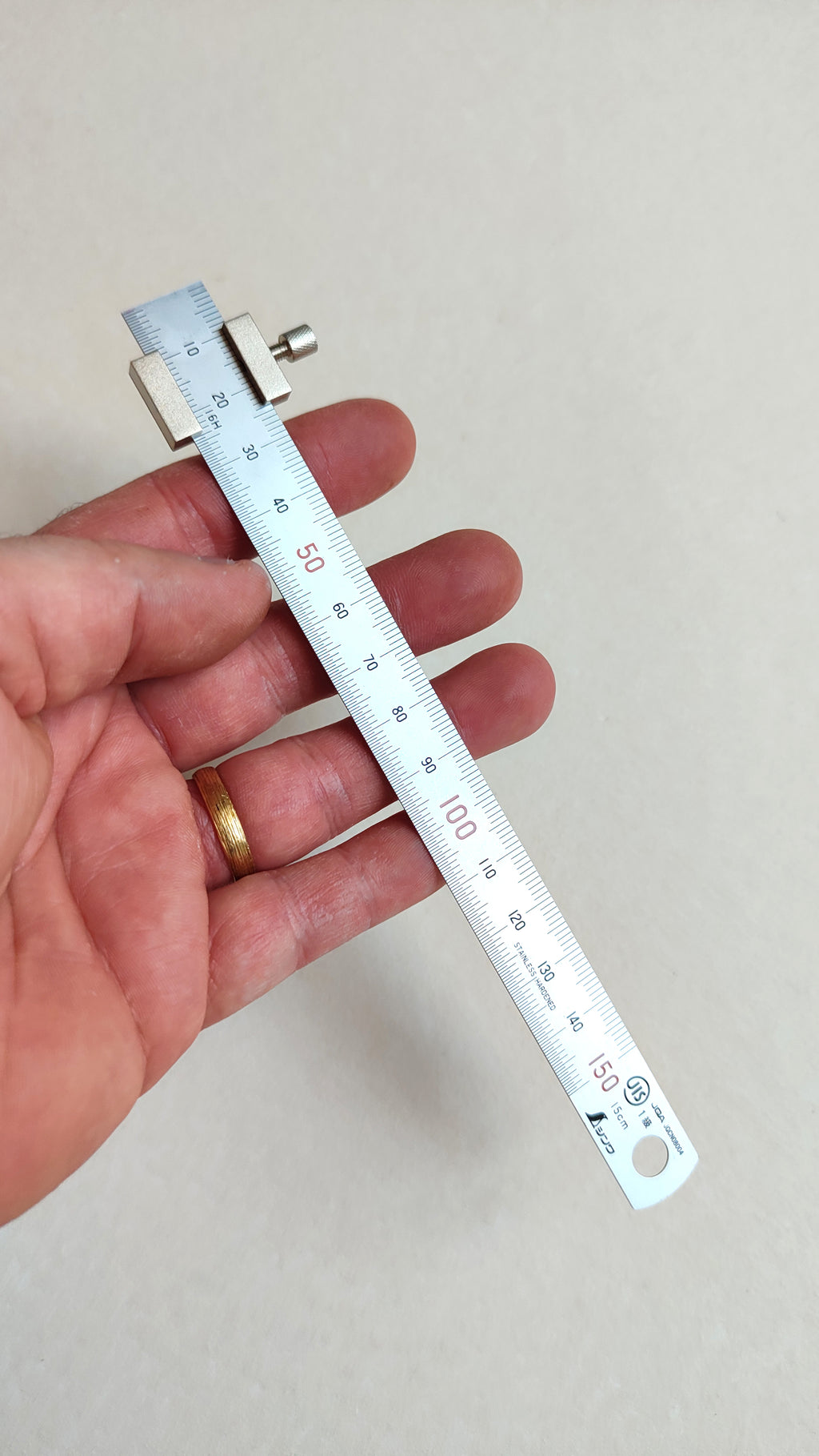 Petite règle JIS: Japanese Industrial Standart 150mm "Shinwa"