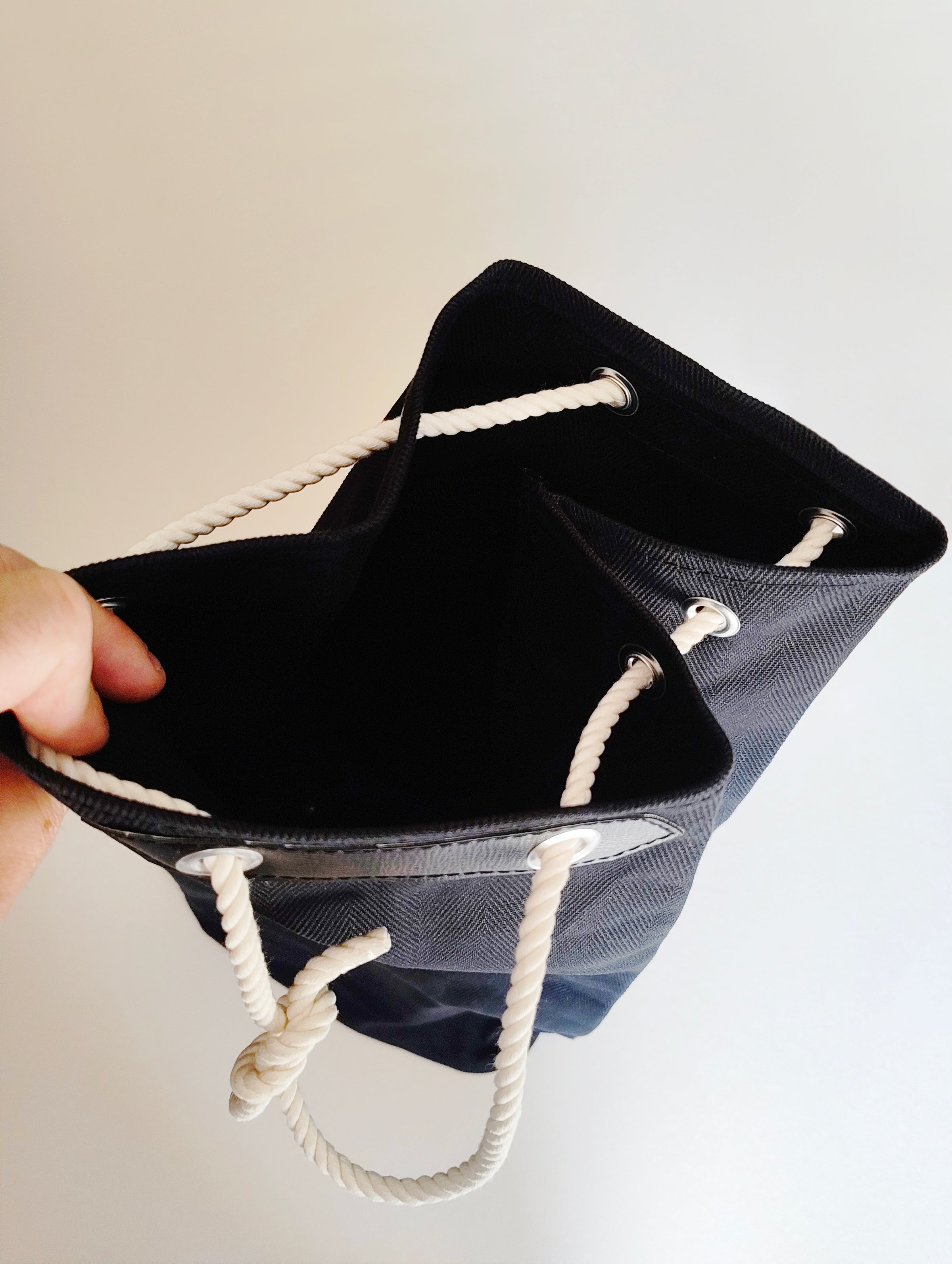 Sac seau à outils japonais "NKK-22" 545 X 390 X 160mm "Kozuchi"